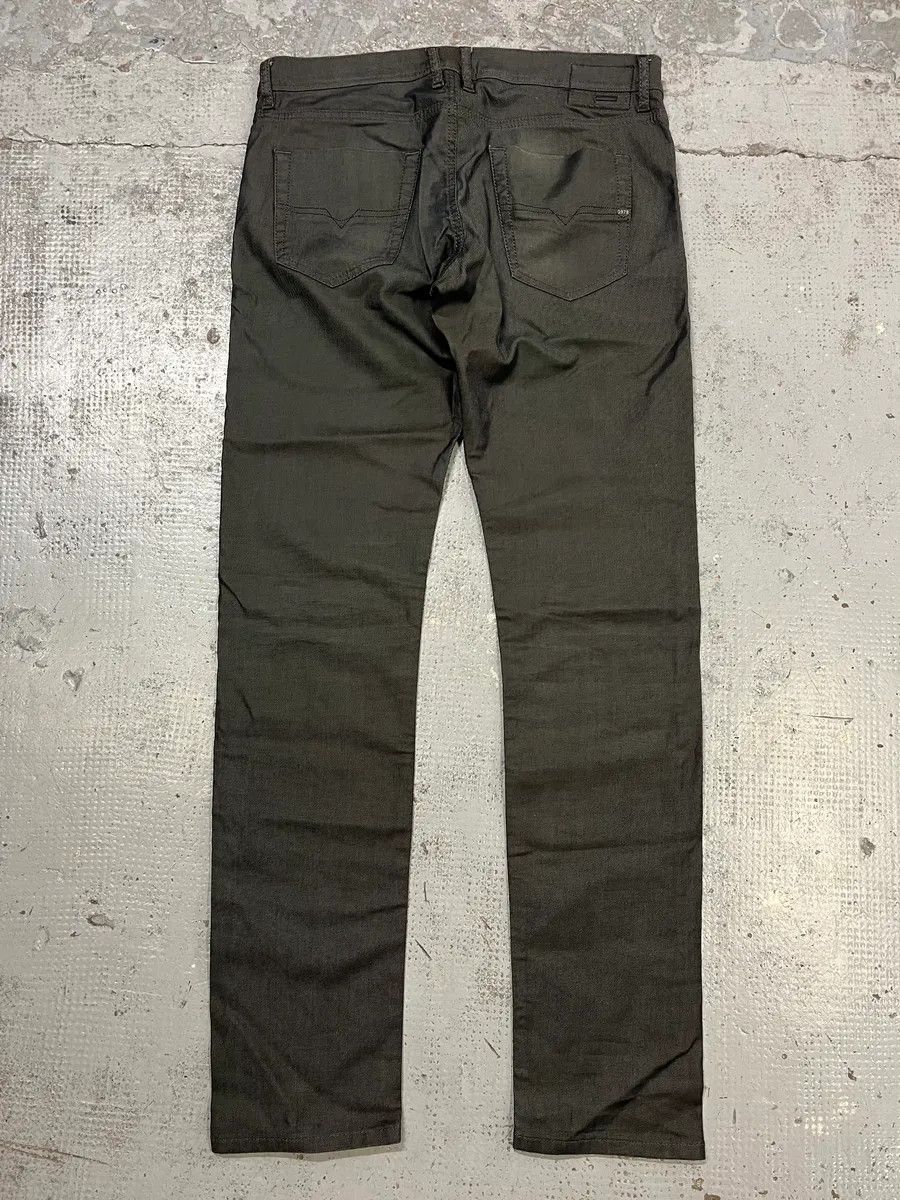 Diesel 2000s Diesel Avant-Garde Grey Slim Jeans Size US 32 / EU 48 - 8 Thumbnail