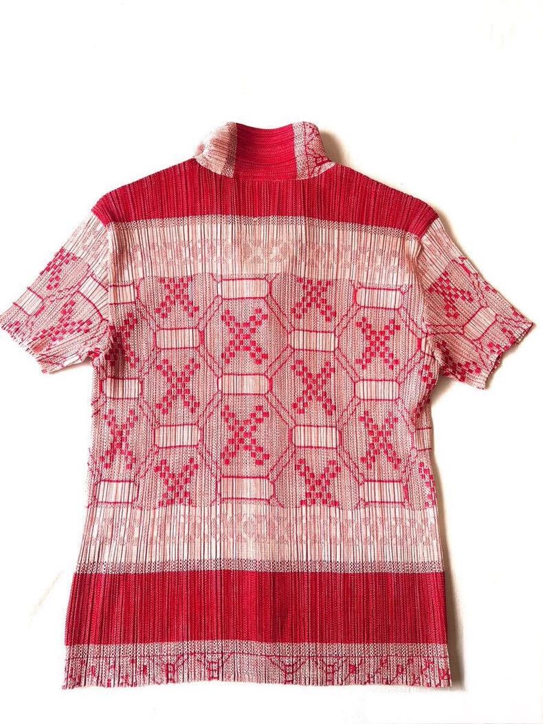 Issey Miyake Issey Miyake size:3 Red pleated short-sleeved cardigan Size M / US 6-8 / IT 42-44 - 6 Thumbnail