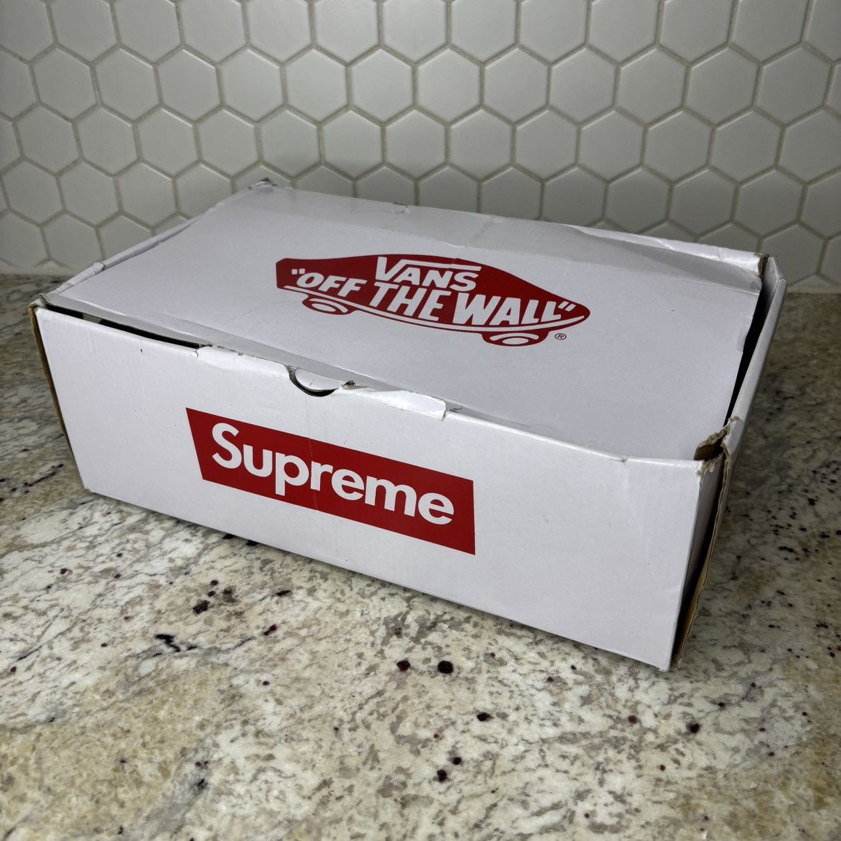 Supreme × Vans Size 13-Vans Sk8-Mid Supreme Croc Corduroy Mustard (2018) Size US 13 / EU 46 - 17 Thumbnail