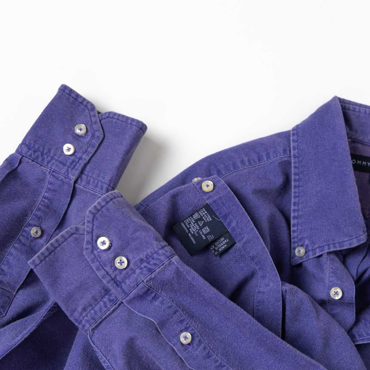 Tommy Hilfiger Tommy Hilfiger Men Vintage Y2K Violet Button Down Shirt Logo Size US L / EU 52-54 / 3 - 5 Thumbnail