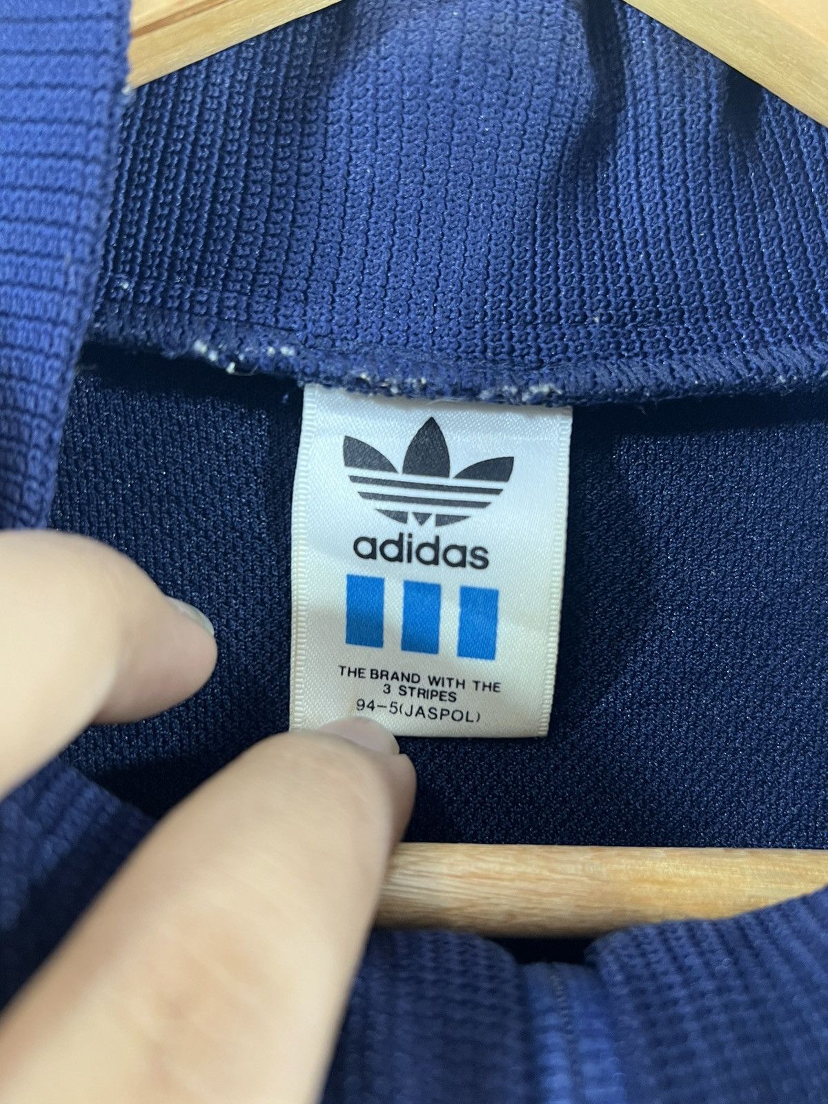 Adidas × Japanese Brand × Vintage Vintage 90's Adidas Tracktop Full Zipper Size US M / EU 48-50 / 2 - 4 Thumbnail