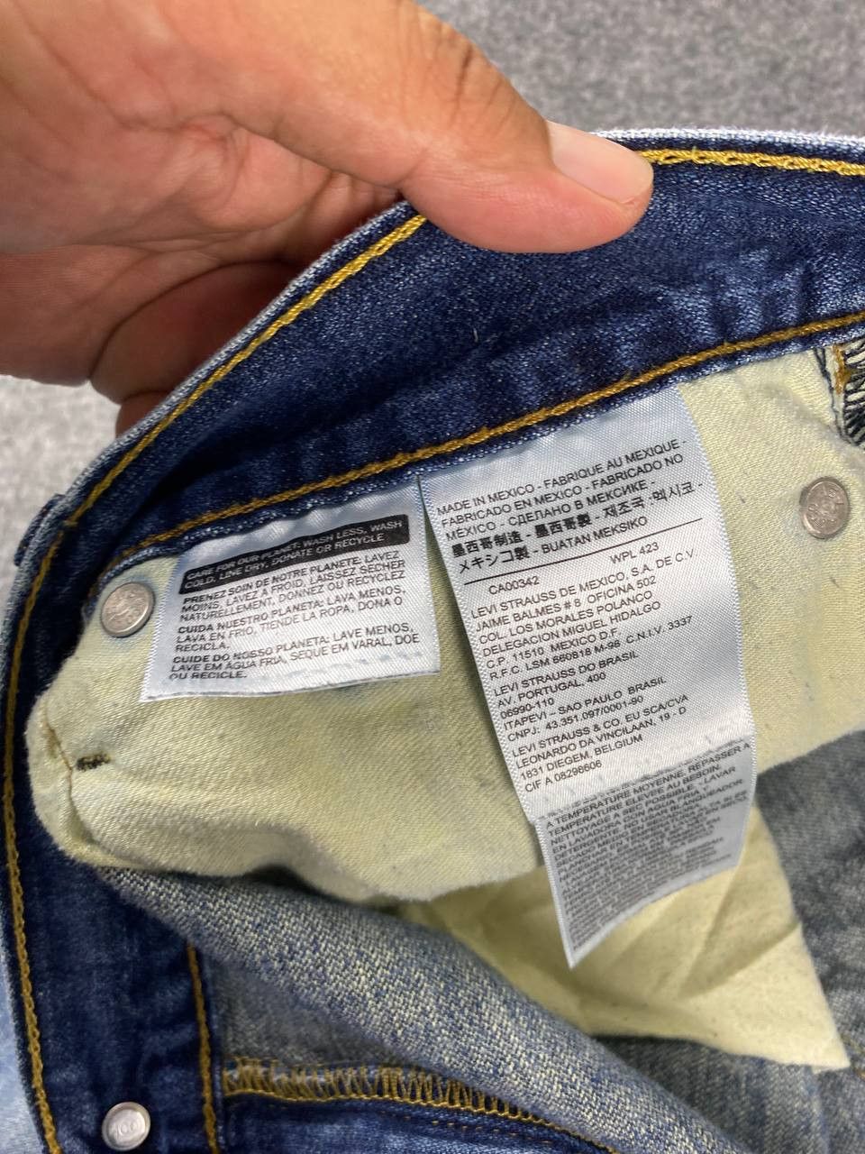Levi's levis 569 loose straight distressed denim Size US 44 / EU 60 - 14 Thumbnail