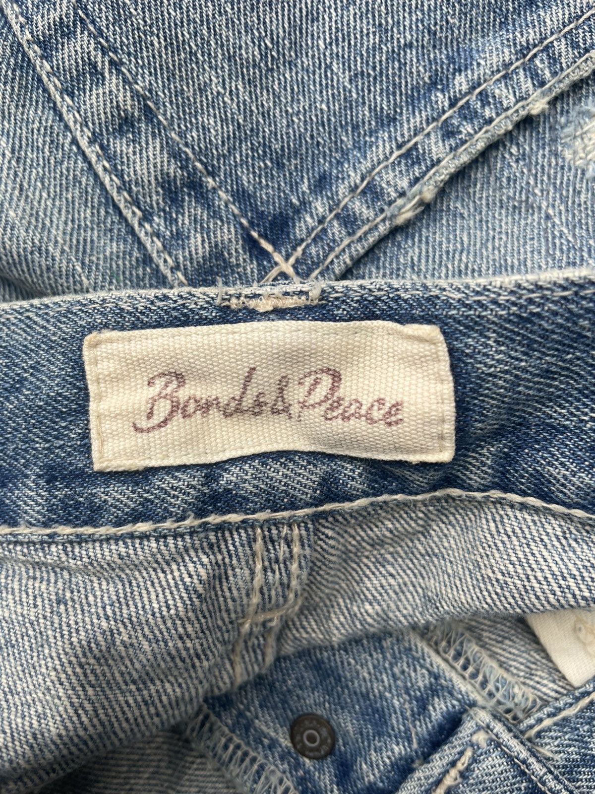 Japanese Brand Bonds & Peace Faded Distresed Jeans Size US 31 - 20 Thumbnail