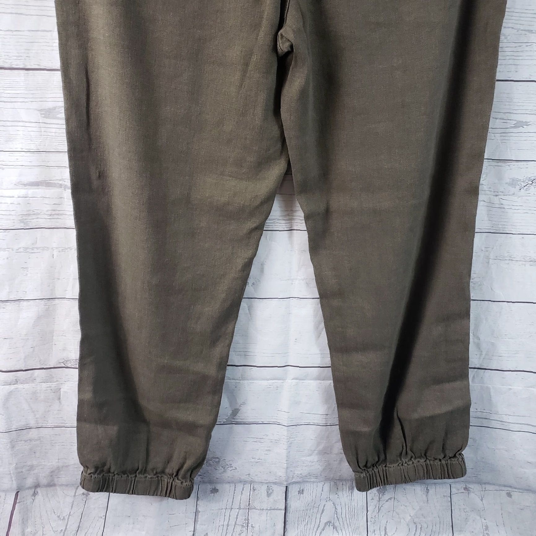 Olive **Lila Ryan Women's Size 8 Green Linen Blend Cropped Pants** User: Lila Ryan Women's Size 8 Olive Green Linen Blend Cropped Pants Size 30" / US 8 / IT 44 - 5 Thumbnail