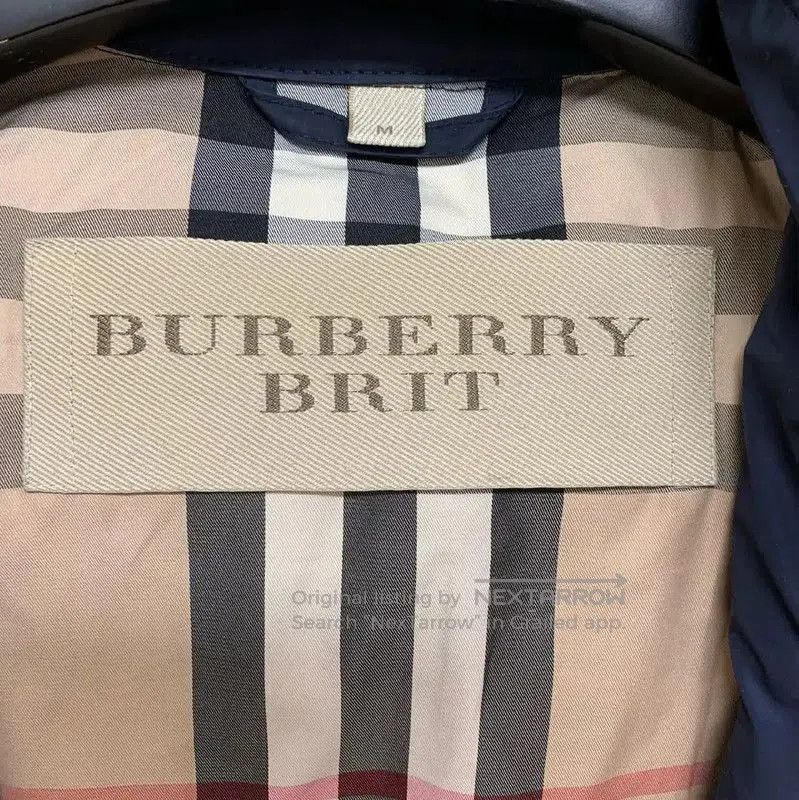 Burberry Burberry Women's Blue Down Jacket. Size M / US 6-8 / IT 42-44 - 5 Thumbnail
