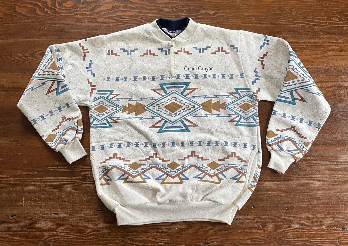Native Vintage 90’s Grand Canyon Native Print Crewneck Sweatshirt Size US M / EU 48-50 / 2 - 2 Thumbnail