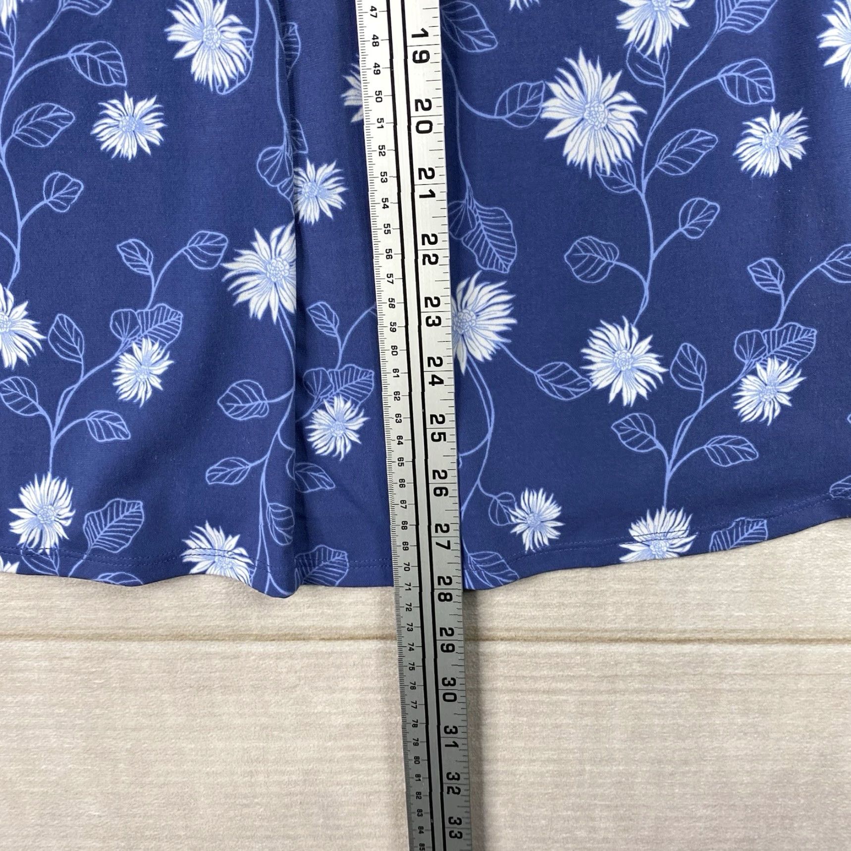 Vintage VINTAGE 41 Hawthorn Blouse Women’s 2XL Blue Floral Boho Sleeveless V Neck Shirt Womens Size XXL / US 16-18 / IT 52-54 - 4 Thumbnail