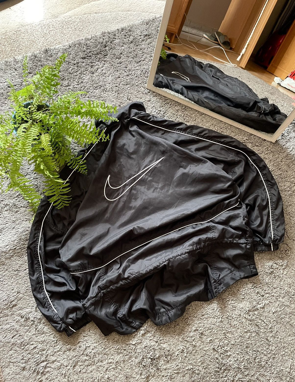Nike × Vintage 90s Nike Vintage Light Jacket Streetwear Swoosh Logo Rare Size US L / EU 52-54 / 3 - 2 Thumbnail