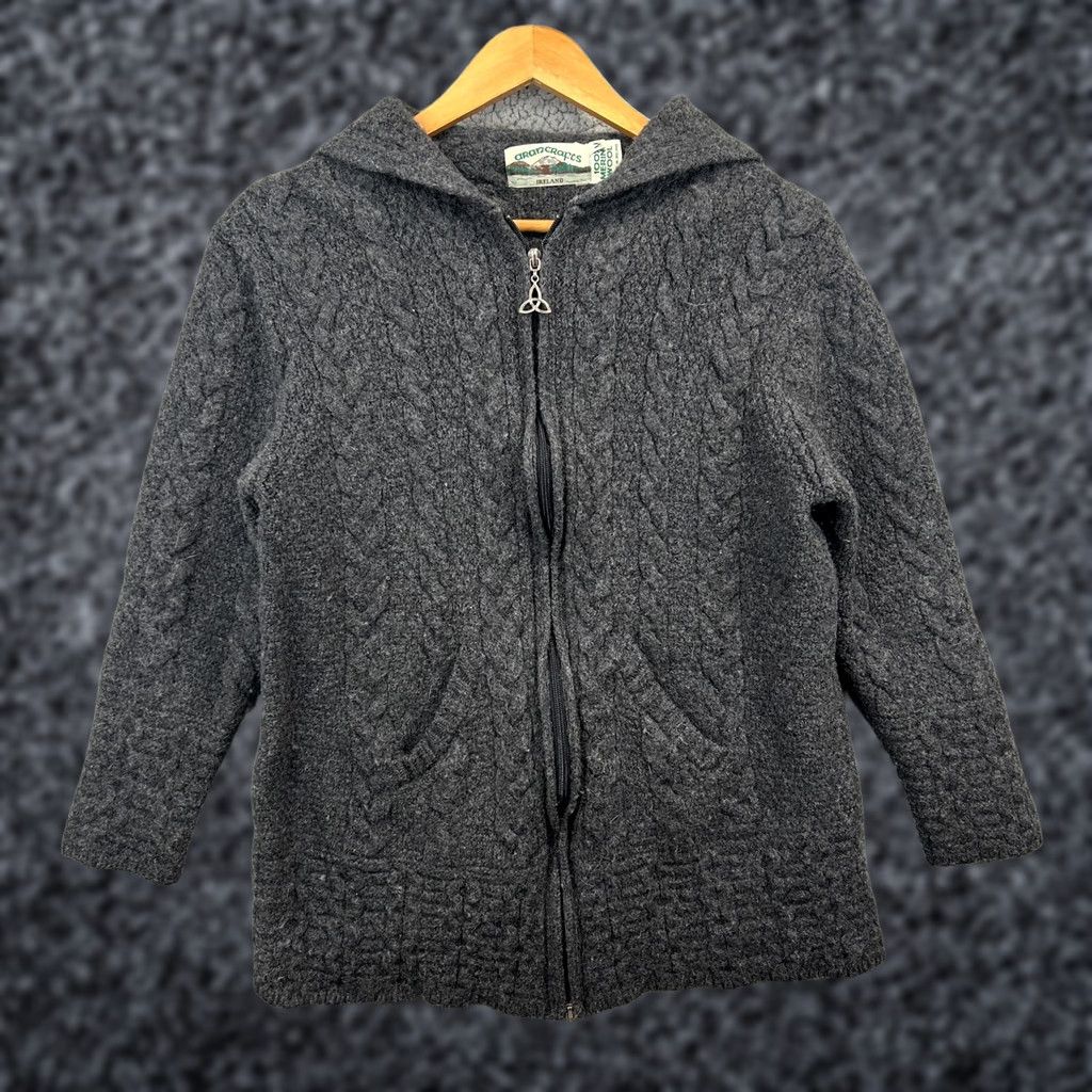 Vintage Aran Crafts Hooded Irish Cable-Knit Merino Wool Sweater Green Full Zip Women’s M Size M / US 6-8 / IT 42-44 - 1 Thumbnail