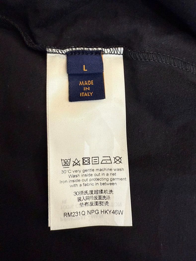 Louis Vuitton Louis Vuitton Full-print gradient logo short sleeve Size US L / EU 52-54 / 3 - 4 Thumbnail
