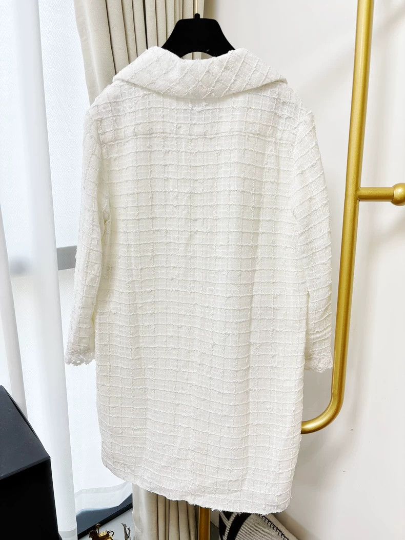 Chanel Chanel 21C Sunset Series White Flower Lace Long Sleeve Twe Size XS / US 0-2 / IT 36-38 - 3 Thumbnail