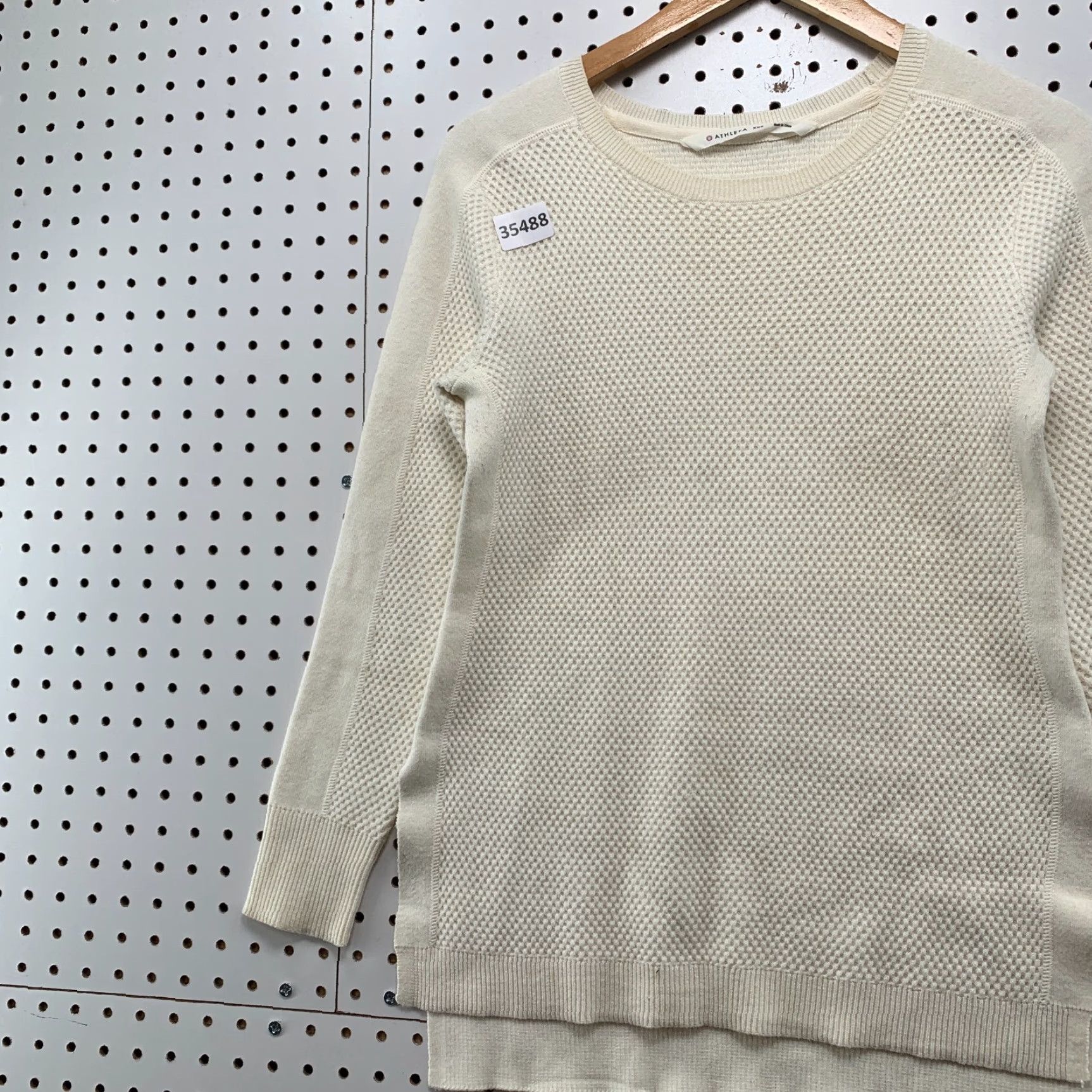 Athleta Athleta Thermal Active Shirt Womens 2XS Ivory Long Sleeve Crew Neck Pullover Athletic 2XS Women Casual Activewear Size XXS / US 00 / IT 34 - 3 Thumbnail