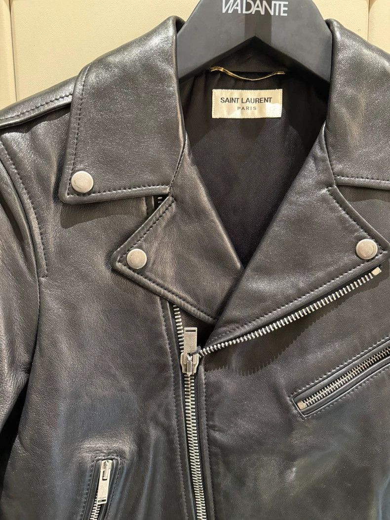 Saint Laurent Paris Saint Laurent Paris Saint Laurent Women's Casual Leather J Size US S / EU 44-46 / 1 - 4 Thumbnail