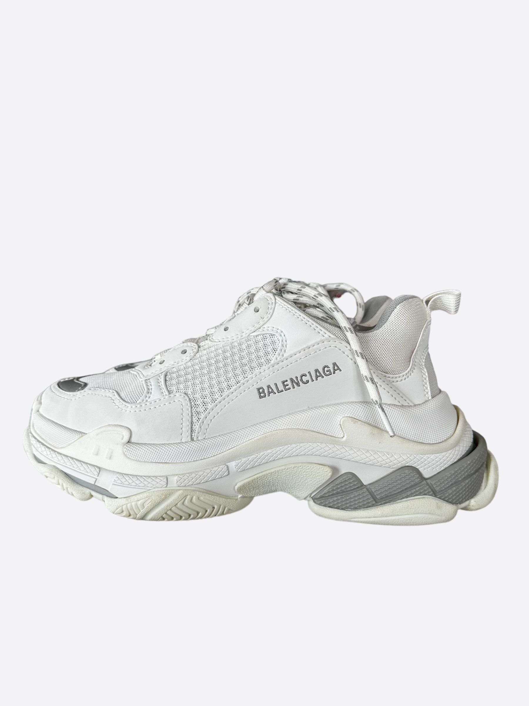 Balenciaga Balenciaga White & Grey Triple S Sneakers Size US 6 / EU 39 - 3 Thumbnail