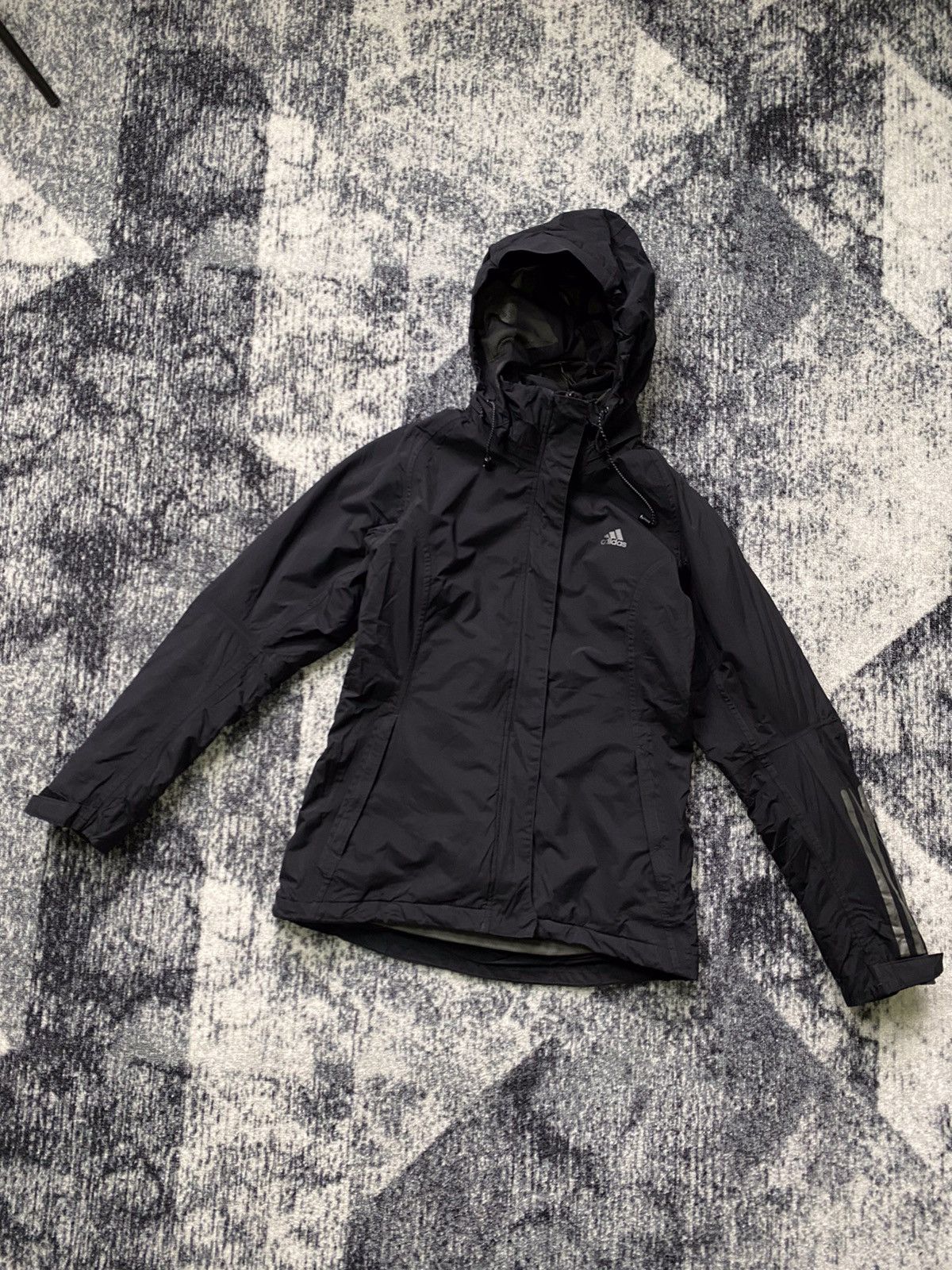 Vintage Vintage Adidas Outdoor Jacket Black Clima Proof Lining 90s Size M / US 6-8 / IT 42-44 - 1 Thumbnail