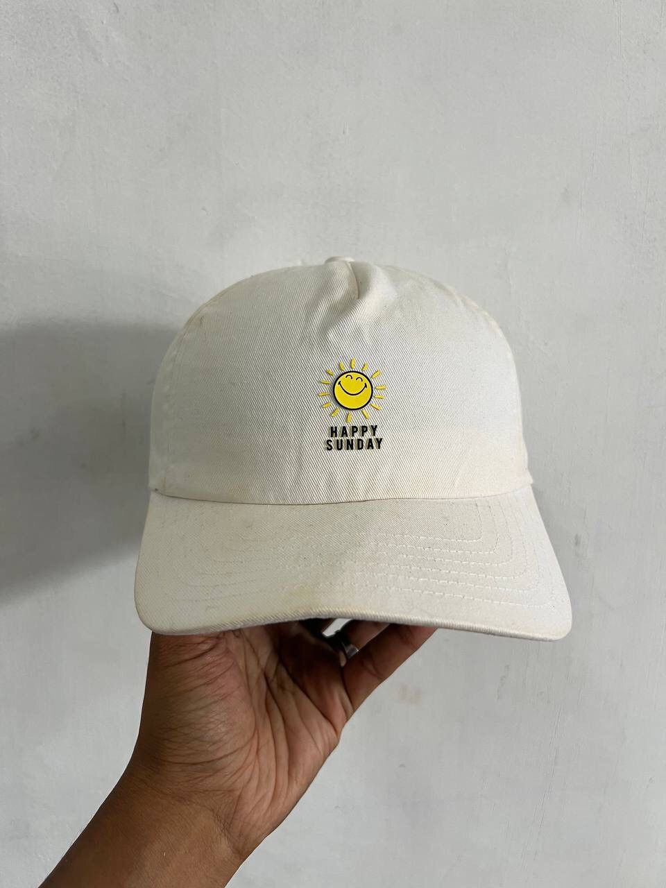 Japanese Brand Happy Sunday Smiley World Hat Size ONE SIZE - 2 Thumbnail