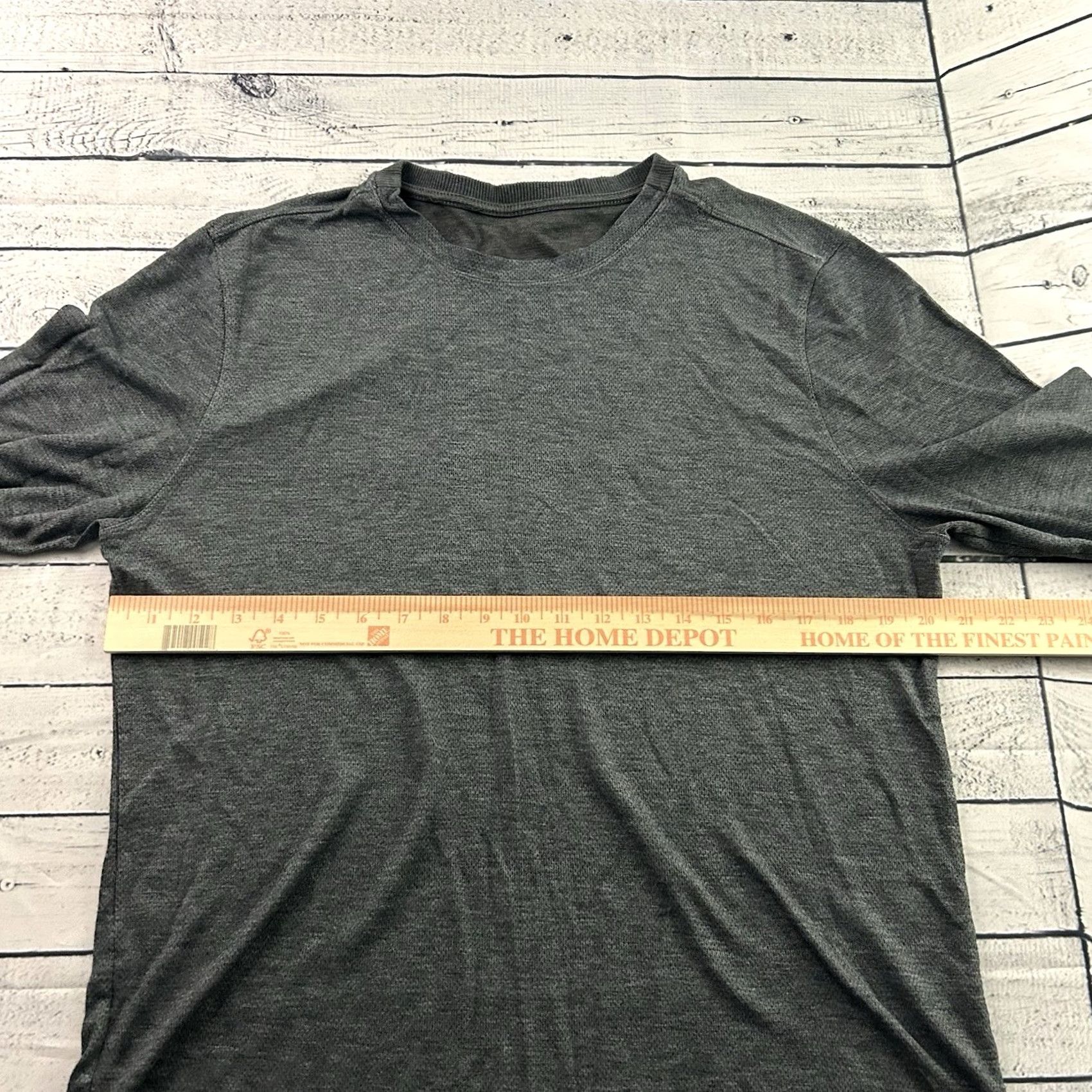 Lululemon Lululemon Athletic Long Sleeve Thermal Shirt Mens Large Gray Size US L / EU 52-54 / 3 - 3 Thumbnail