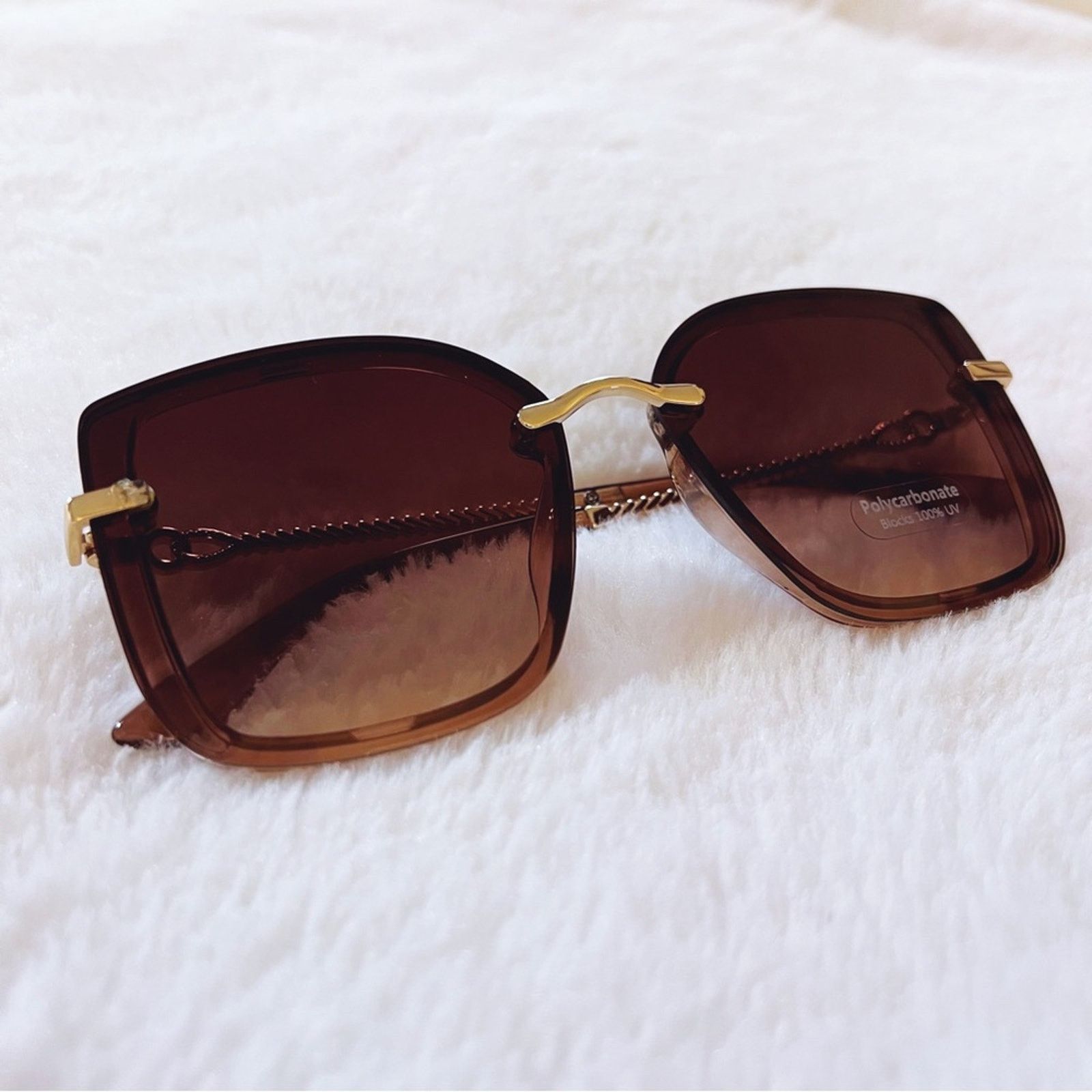 Other Gia Clear Brown Elegant Chain Link Oversized Sunglasses Size ONE SIZE - 2 Thumbnail