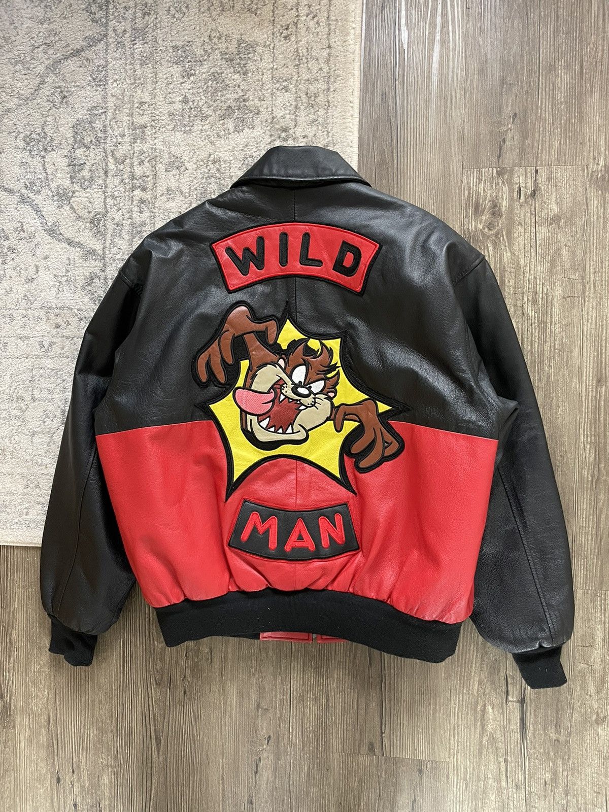 Vintage Vintage 1998 Tasmanian Devil Leather Jacket Size US L / EU 52-54 / 3 - 1 Thumbnail