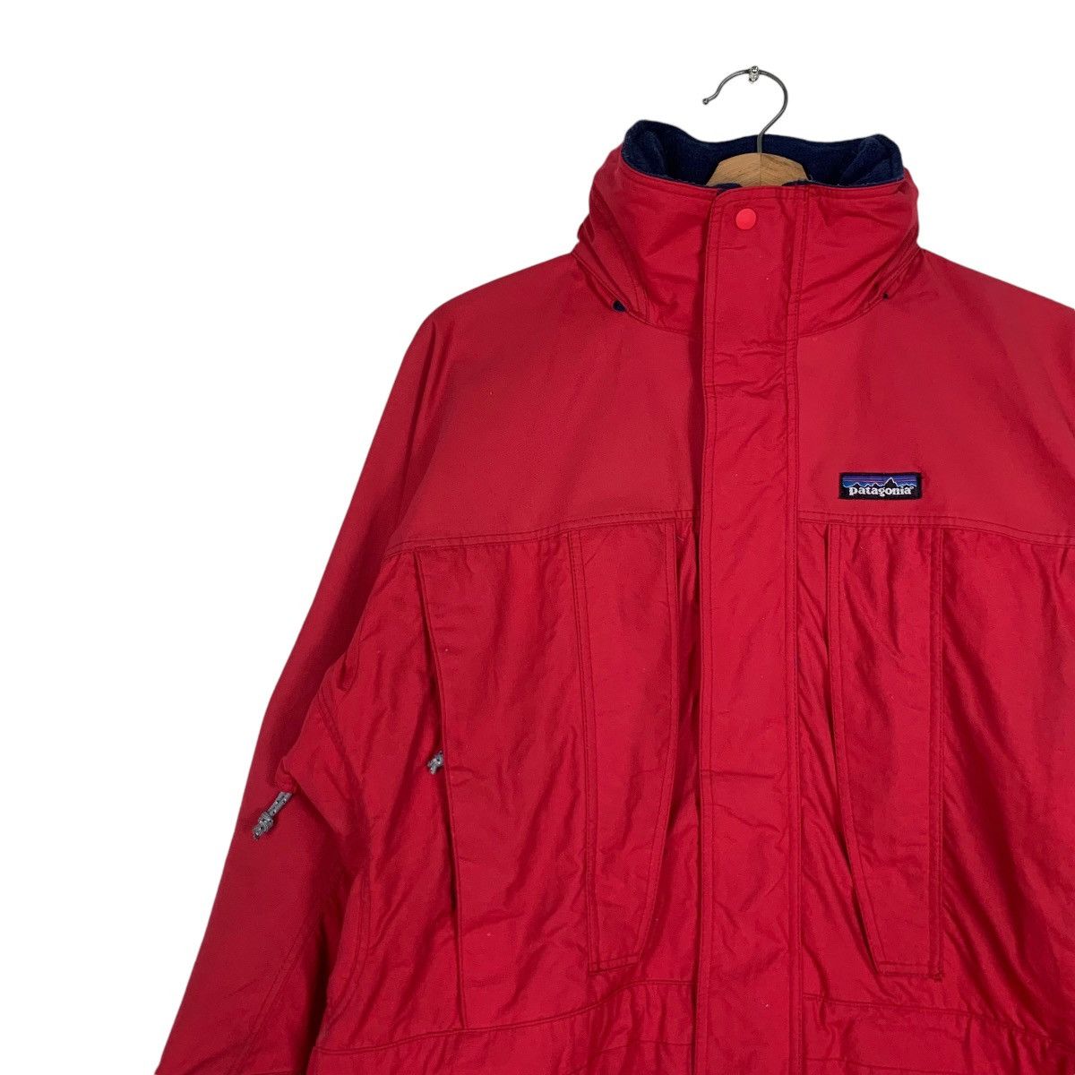Patagonia PATAGONIA Red Hooded Light Jacket #1266-C57 Size US XS / EU 42 / 0 - 6 Thumbnail