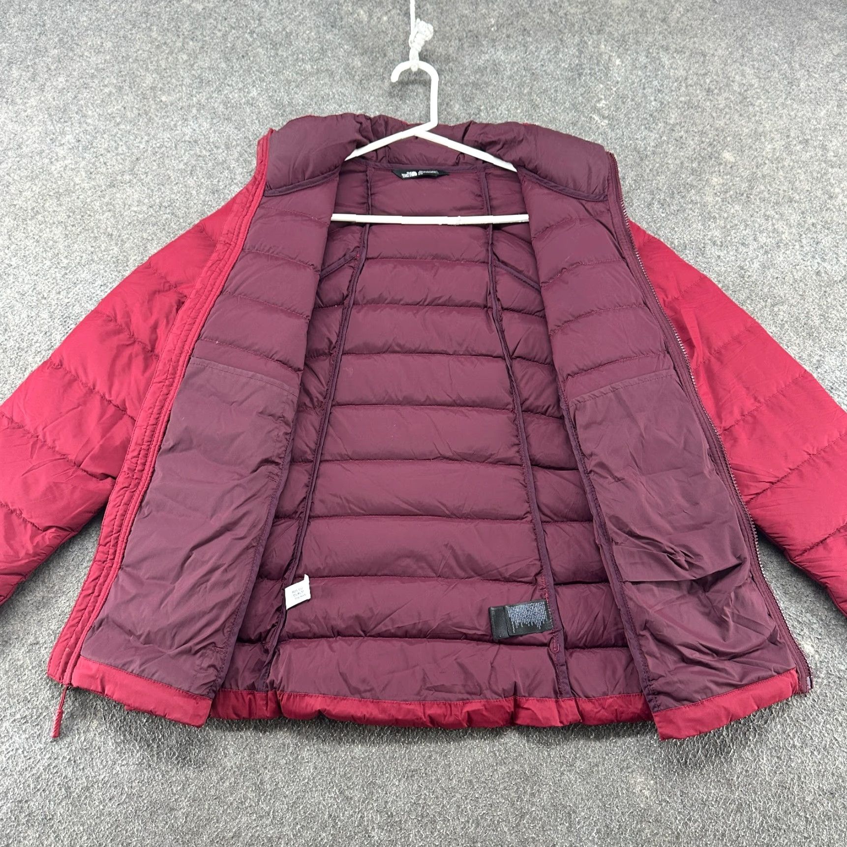 The North Face The North Face Jacket Womens Medium Red Puffer Goose Down Full Zip Insulated 700 Size M / US 6-8 / IT 42-44 - 2 Thumbnail