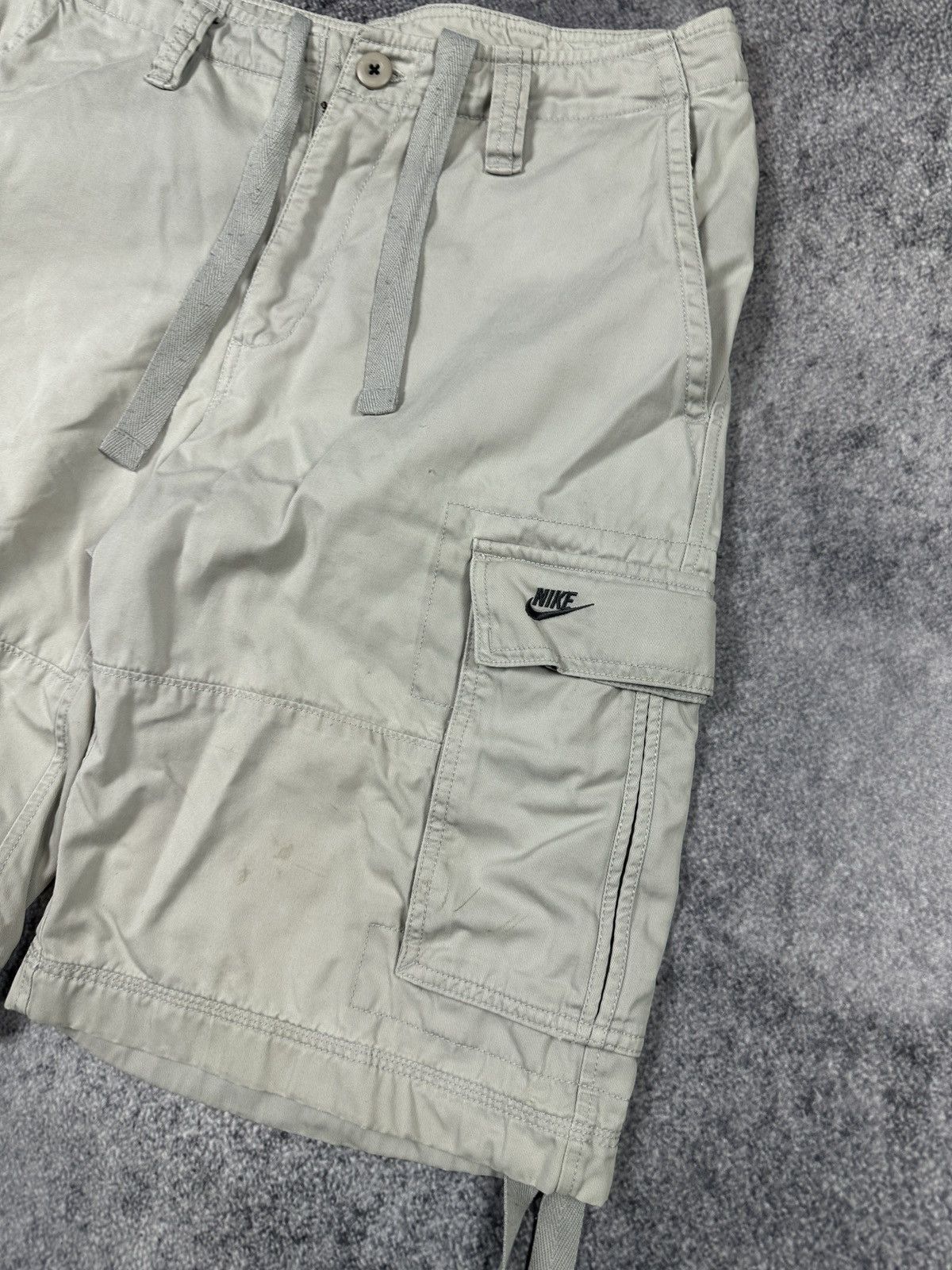 Nike Y2K vintage Nike cargo shorts Streetwear rare USA M Causal Size US 32 / EU 48 - 2 Thumbnail