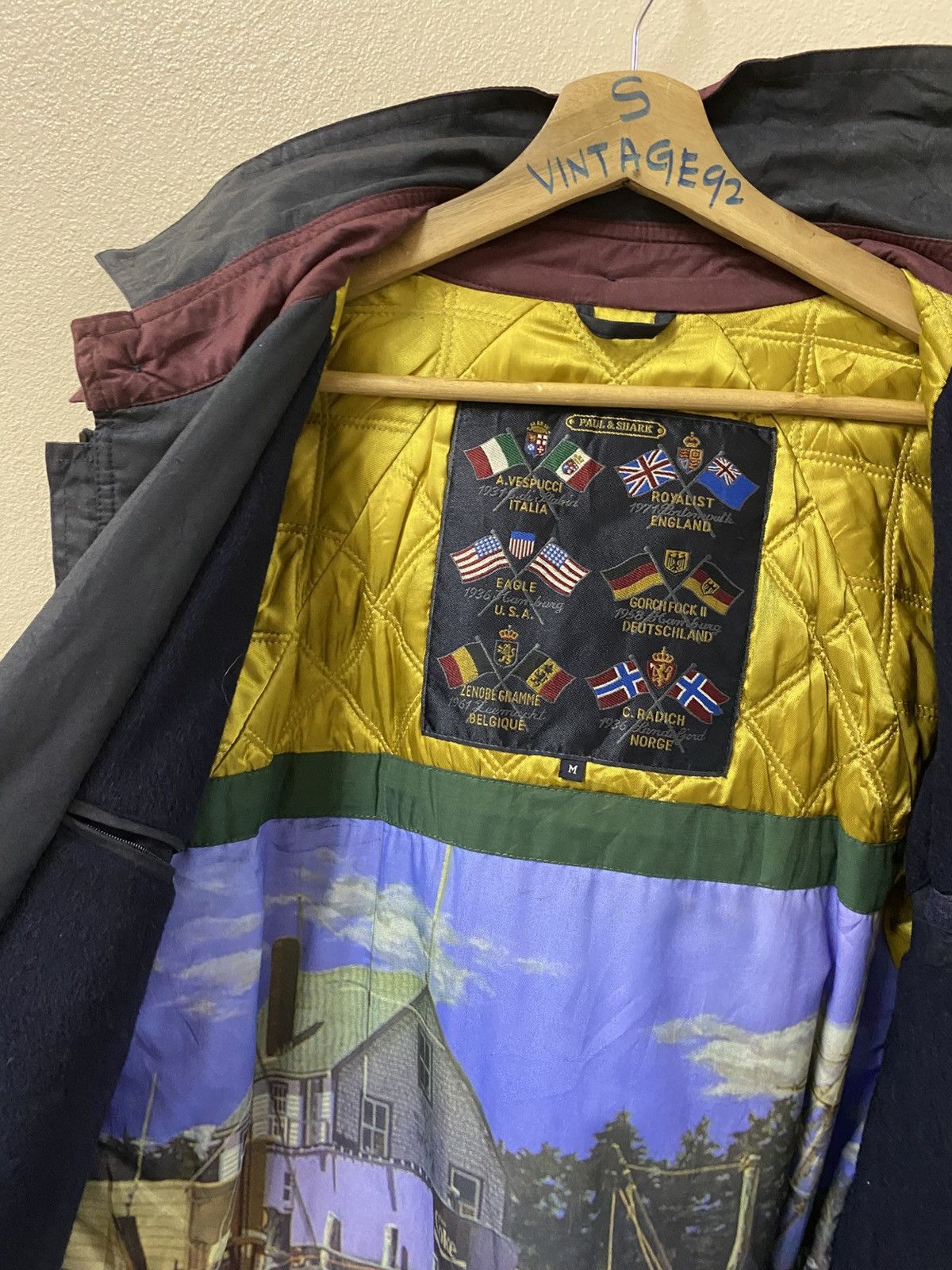 Paul & Shark VTG Paul & Shark Yachting Parka | Scenic Harbor Art Lining Size US L / EU 52-54 / 3 - 5 Thumbnail