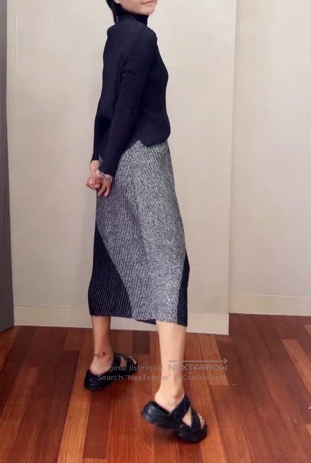Issey Miyake Issey Miyake Main Line Vintage Midi Skirt Size 25" / US 0 / IT 36 - 6 Thumbnail