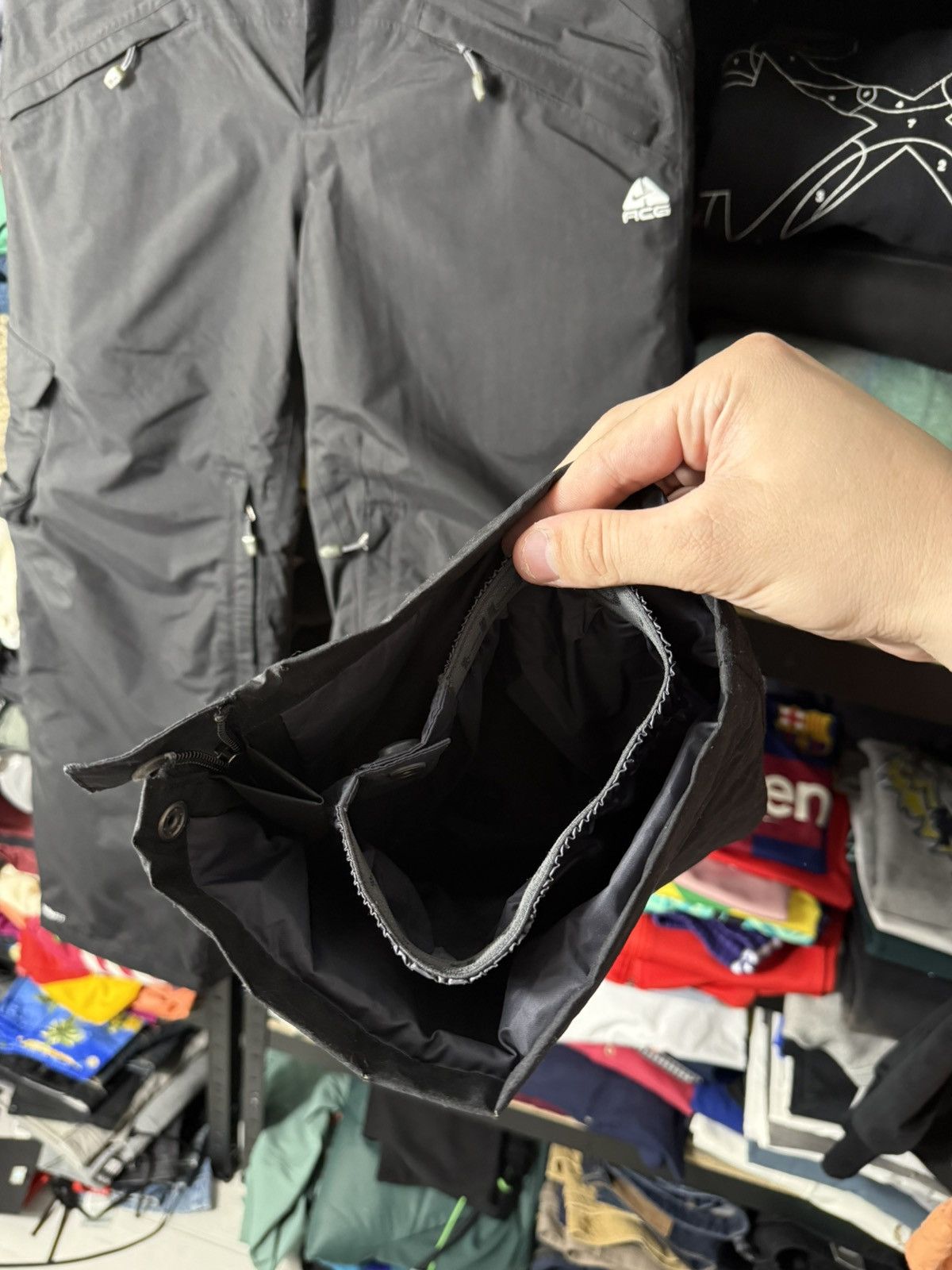 Nike ACG Nike ACG Vintage Insulated Pants Outdoor Hiking Ski Thermal Size US 30 / EU 46 - 9 Thumbnail