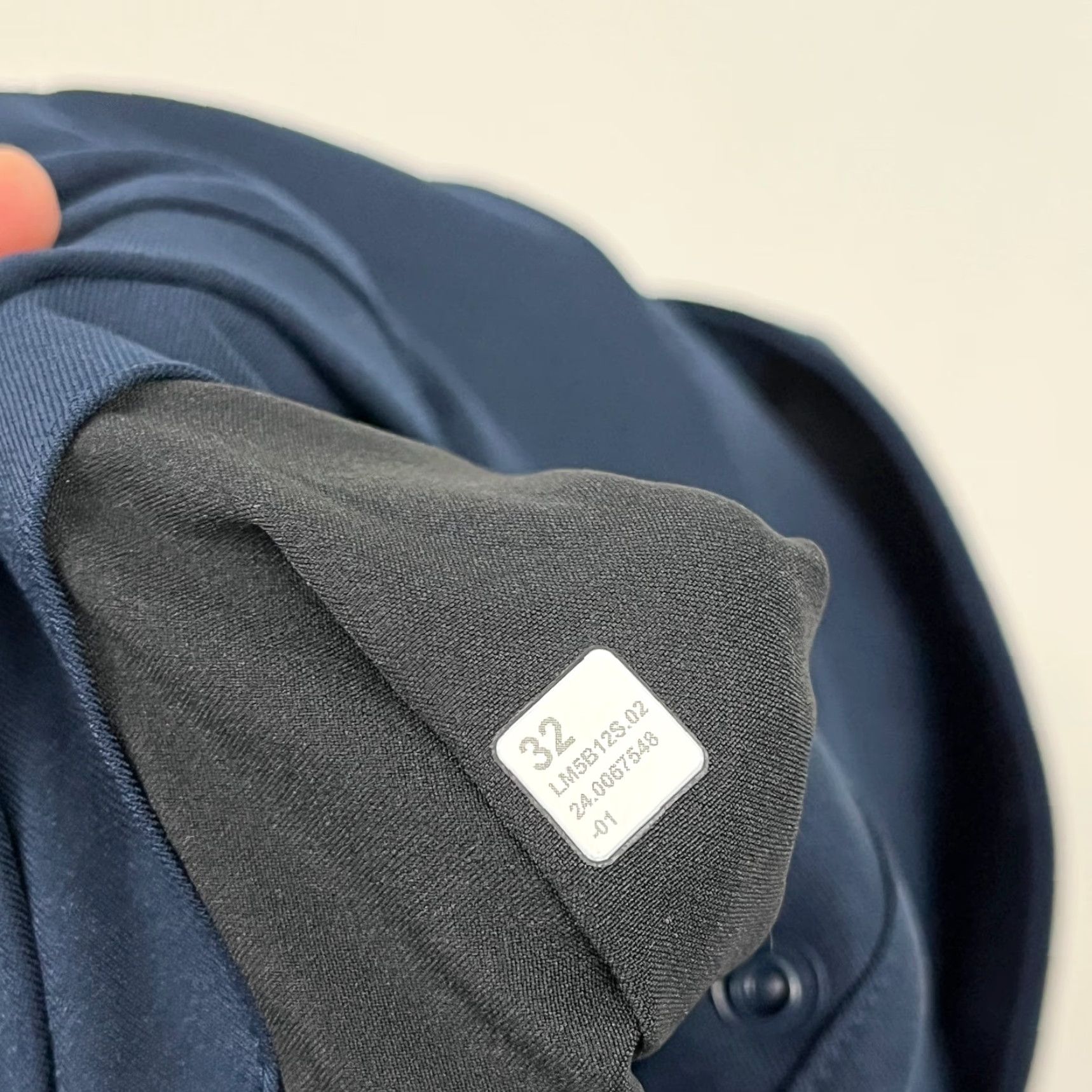Lululemon Lululemon ABC Pants Mens 32x32 Slim Blue True Navy 5-Pocket Straight Chino Breathable Stretch Performance Travel Golf Casual Business Mens Size US 32 / EU 48 - 3 Thumbnail