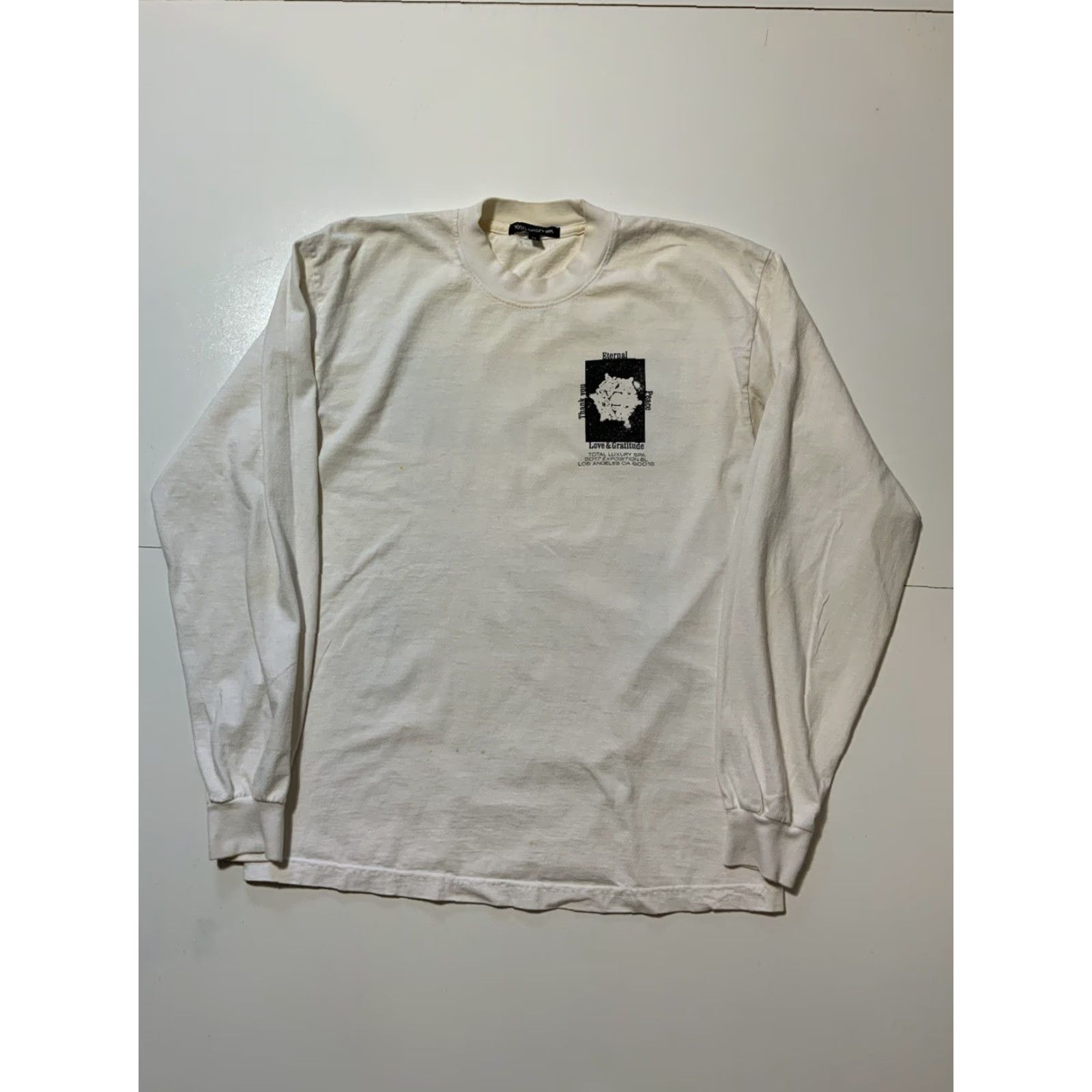 Vintage Total Luxury Spa Streaming Channels Of Consciousness L/S Graphic T-Shirt Sz. M Mens White Size US M / EU 48-50 / 2 - 4 Thumbnail
