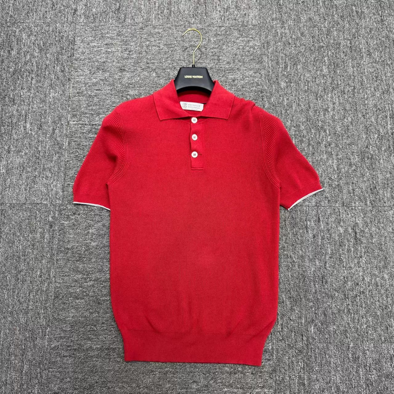 Brunello Cucinelli Brunello Cucinelli Solid Fine Stripe Polo Size US S / EU 44-46 / 1 - 1 Thumbnail