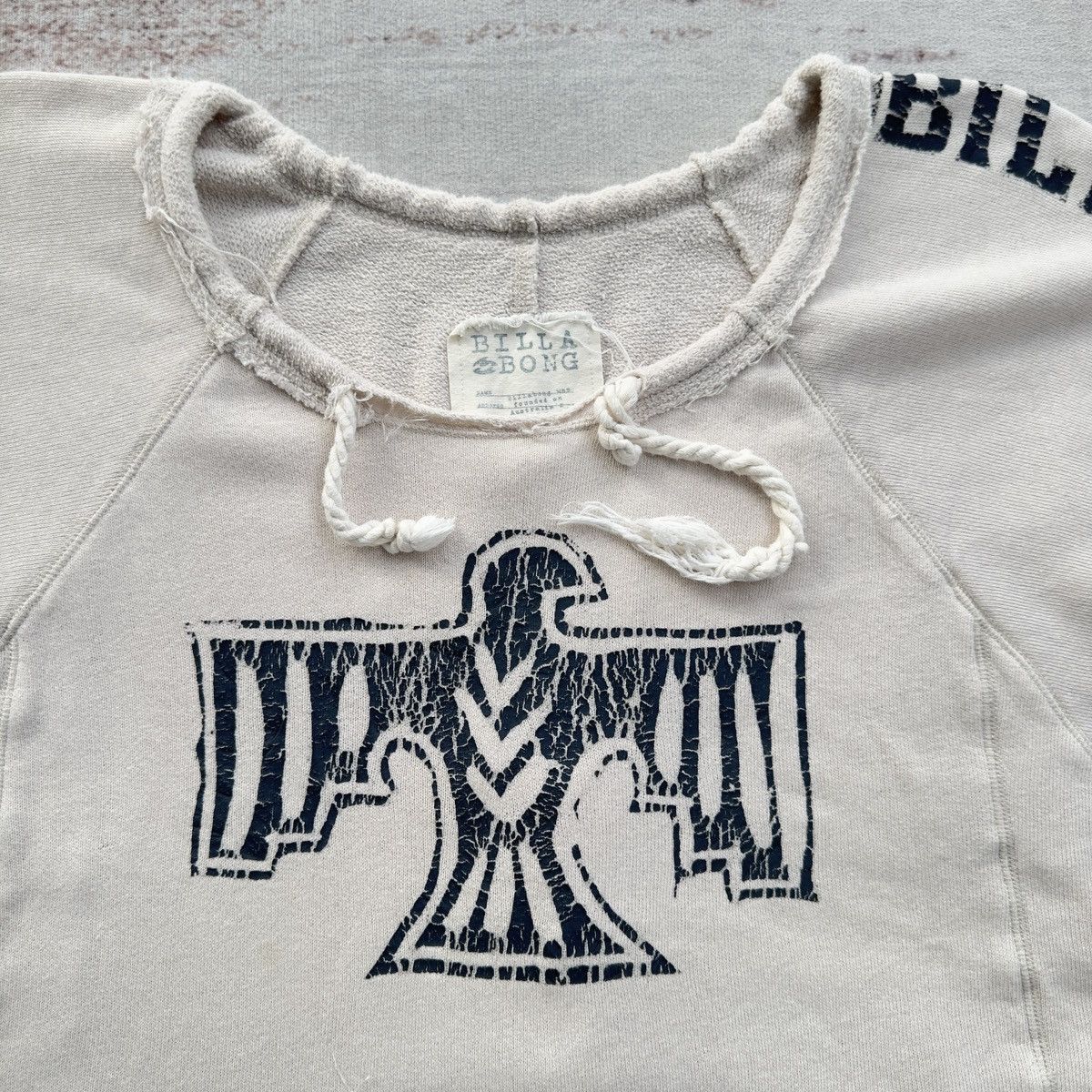 Billabong BILLABONG VINTAGE CROPPED DISTRESS RIPPED EAGLE PRINT Size M / US 6-8 / IT 42-44 - 2 Thumbnail