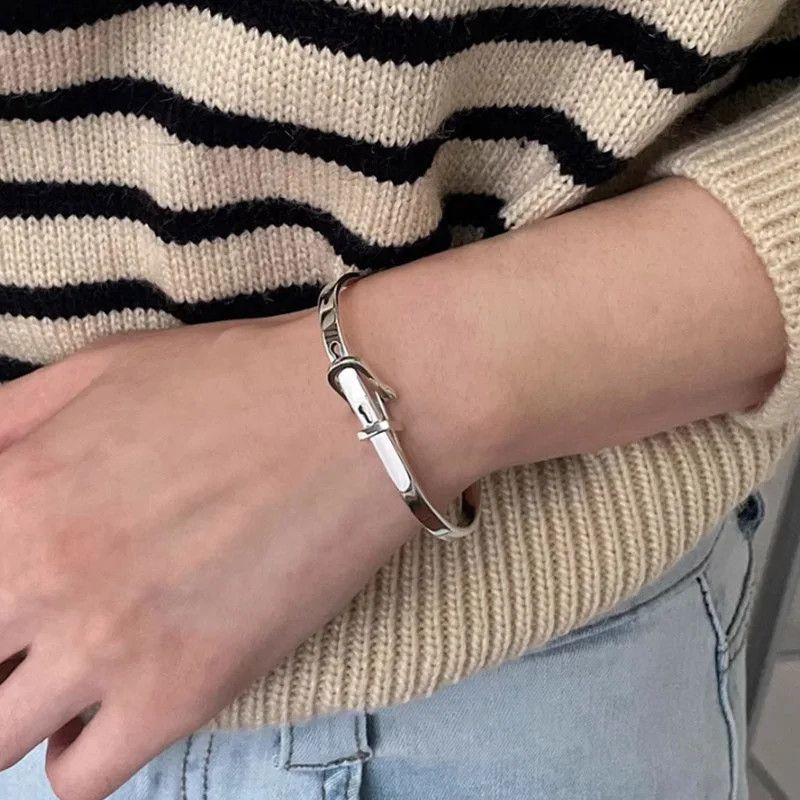 Jewelry Creative Belt Bracelet Size ONE SIZE - 2 Thumbnail