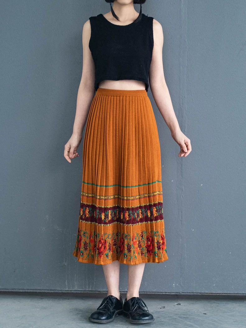 Kenzo KENZO A brown floral pleated skirt in a gorgeous shade Size 25" / US 0 / IT 36 - 3 Thumbnail
