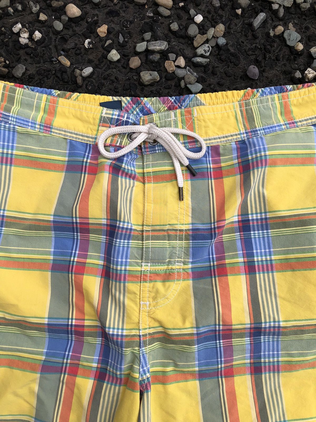 Polo Ralph Lauren Vintage Polo Ralph Lauren Plaid Cargo Pocket Swim Trunks Size US 34 / EU 50 - 5 Thumbnail