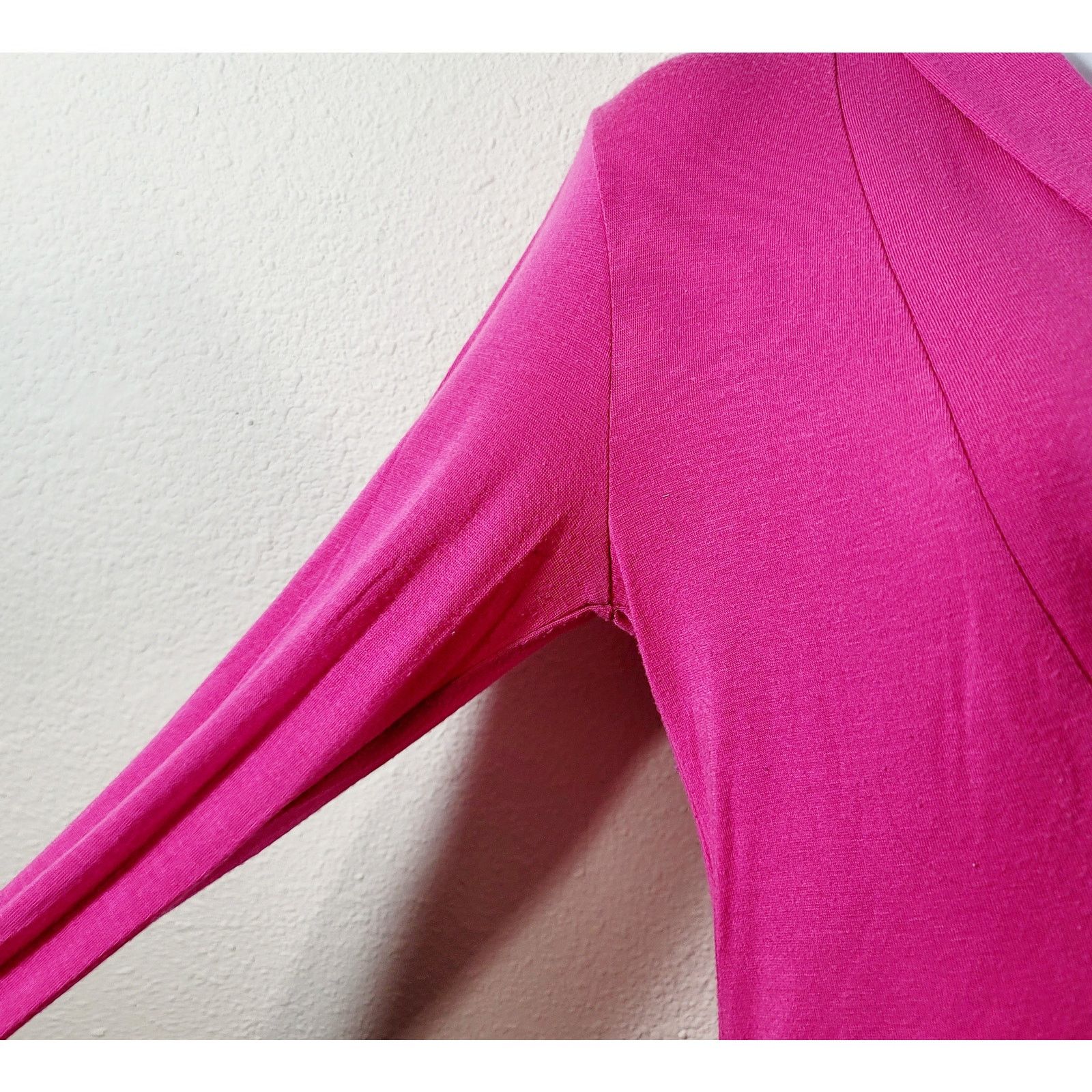 Banana Republic Banana Republic Dark Pink Fold Down Collar Top Small Soft Size S / US 4 / IT 40 - 6 Thumbnail