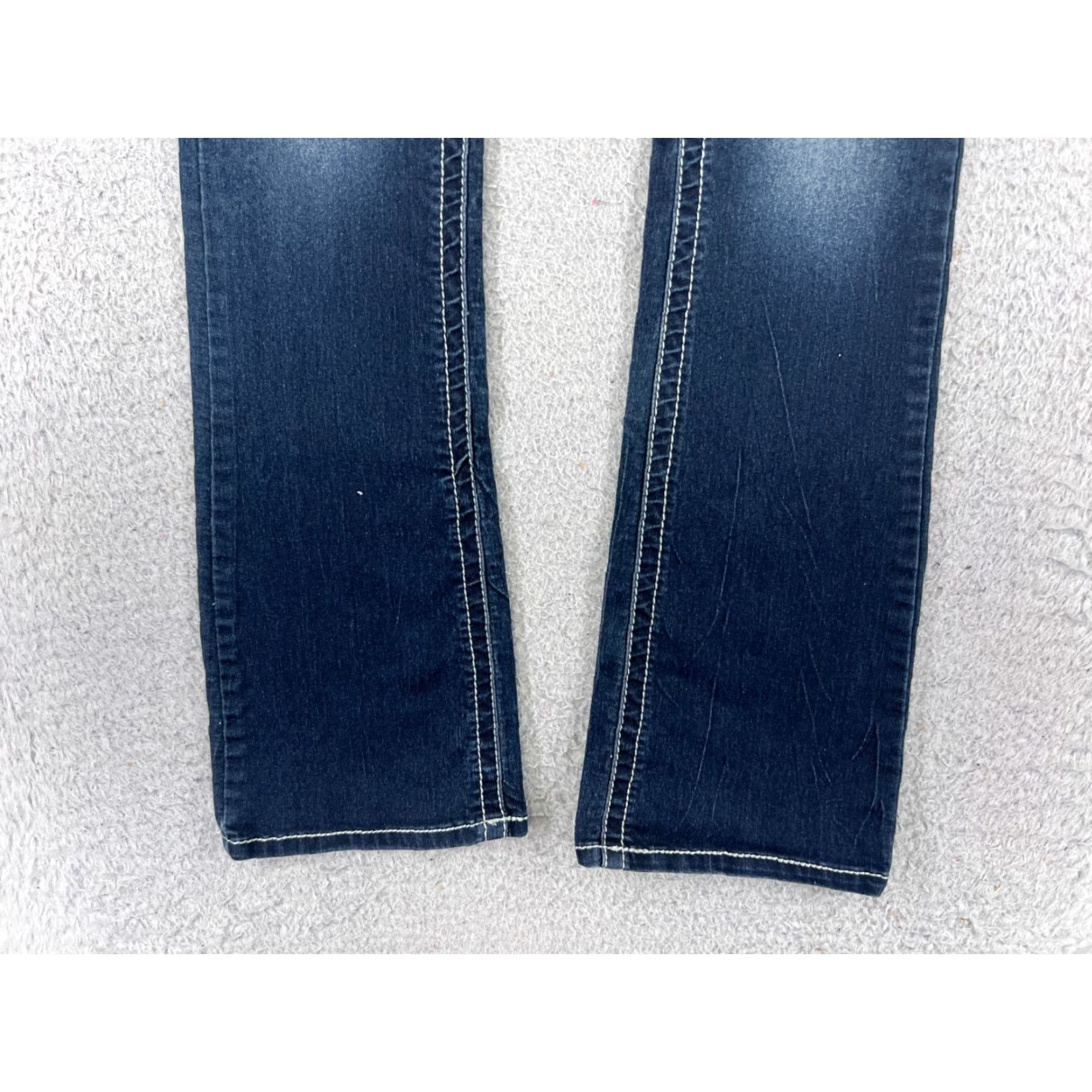 Vintage No Boundaries Jeans Womens 1 Regular Blue Denim Bootcut 5-Pocket Embroidered Stretch Dark Wash Inseam 29in Size 25" / US 0 / IT 36 - 2 Thumbnail