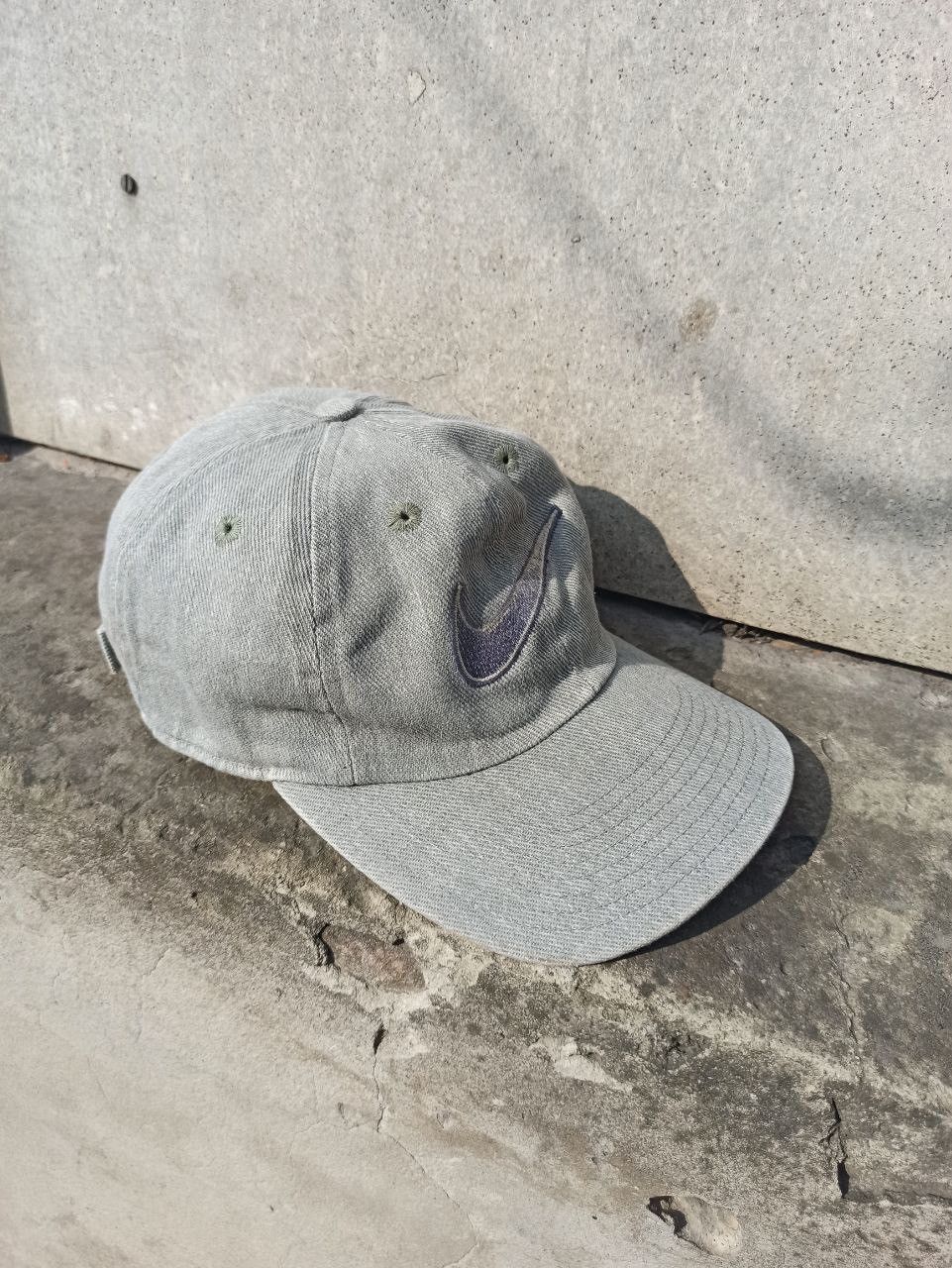 Vintage Nike vintage grey cap red tags Size ONE SIZE - 1 Thumbnail