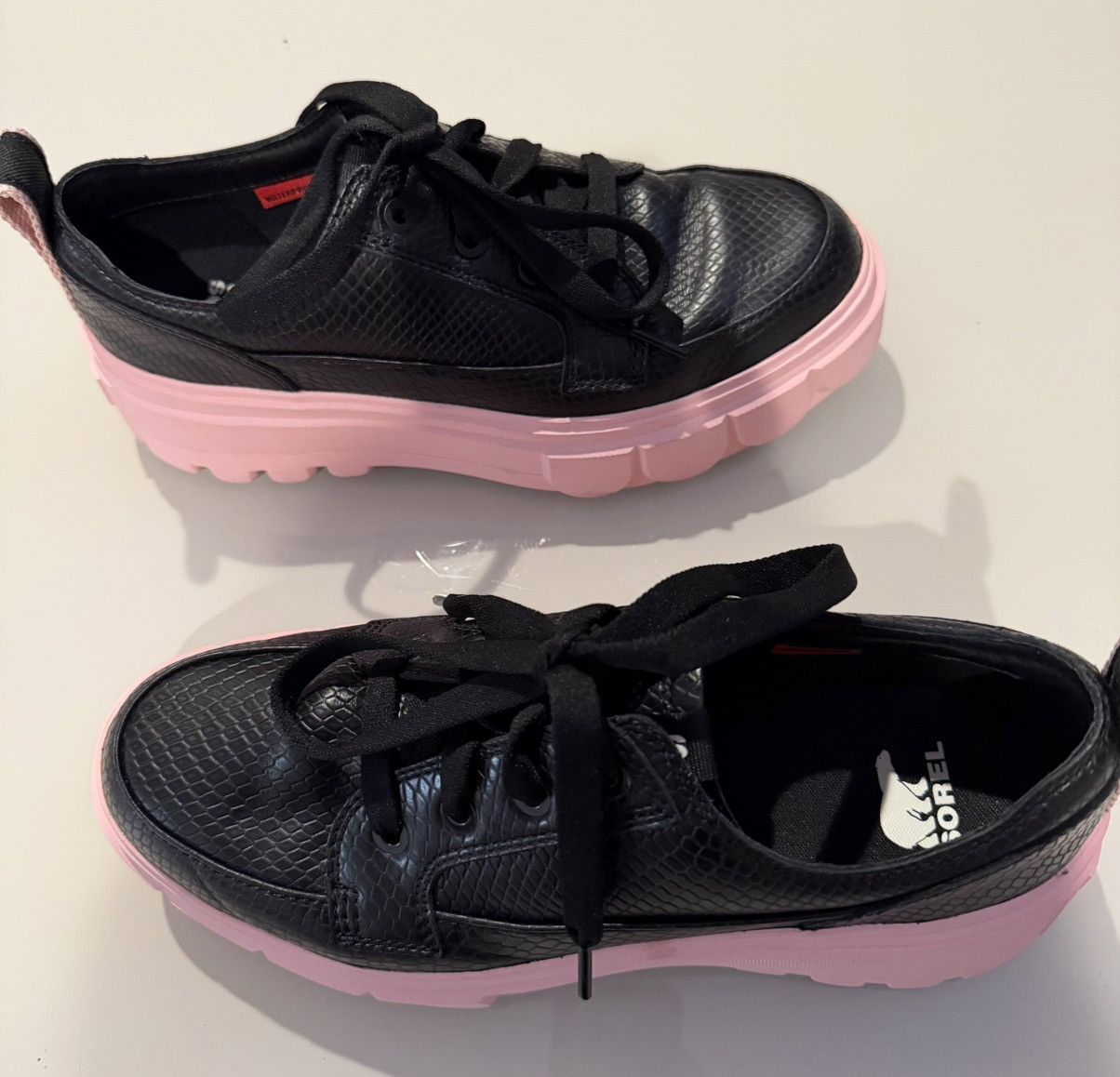 SOREL Sorel Caribou X Waterproof Black Croc Platform Sneaker 9.5 Size US 9.5 / IT 39.5 - 1 Thumbnail