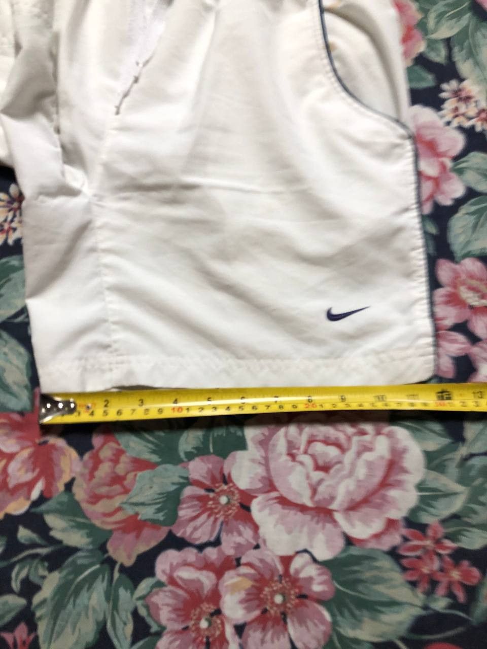 Nike Nike Shorts Size US 31 - 8 Thumbnail
