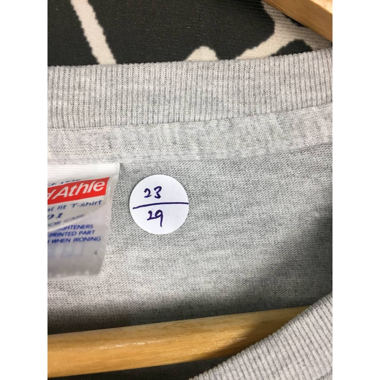 Japanese Brand × Vintage NYAIKE Cat Logo Nike Swoosh Parody Funny Tee Size XL Size US XL / EU 56 / 4 - 11 Thumbnail