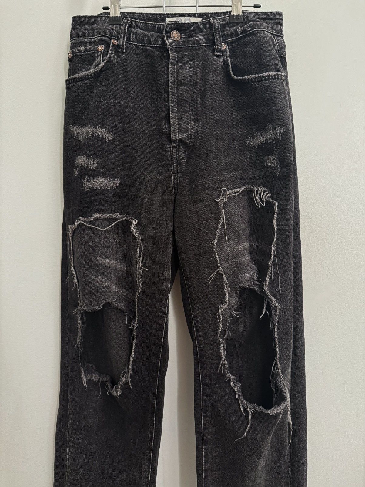 Other Distressed Straight Legged Jeans Size 28" / US 6 / IT 42 - 3 Thumbnail