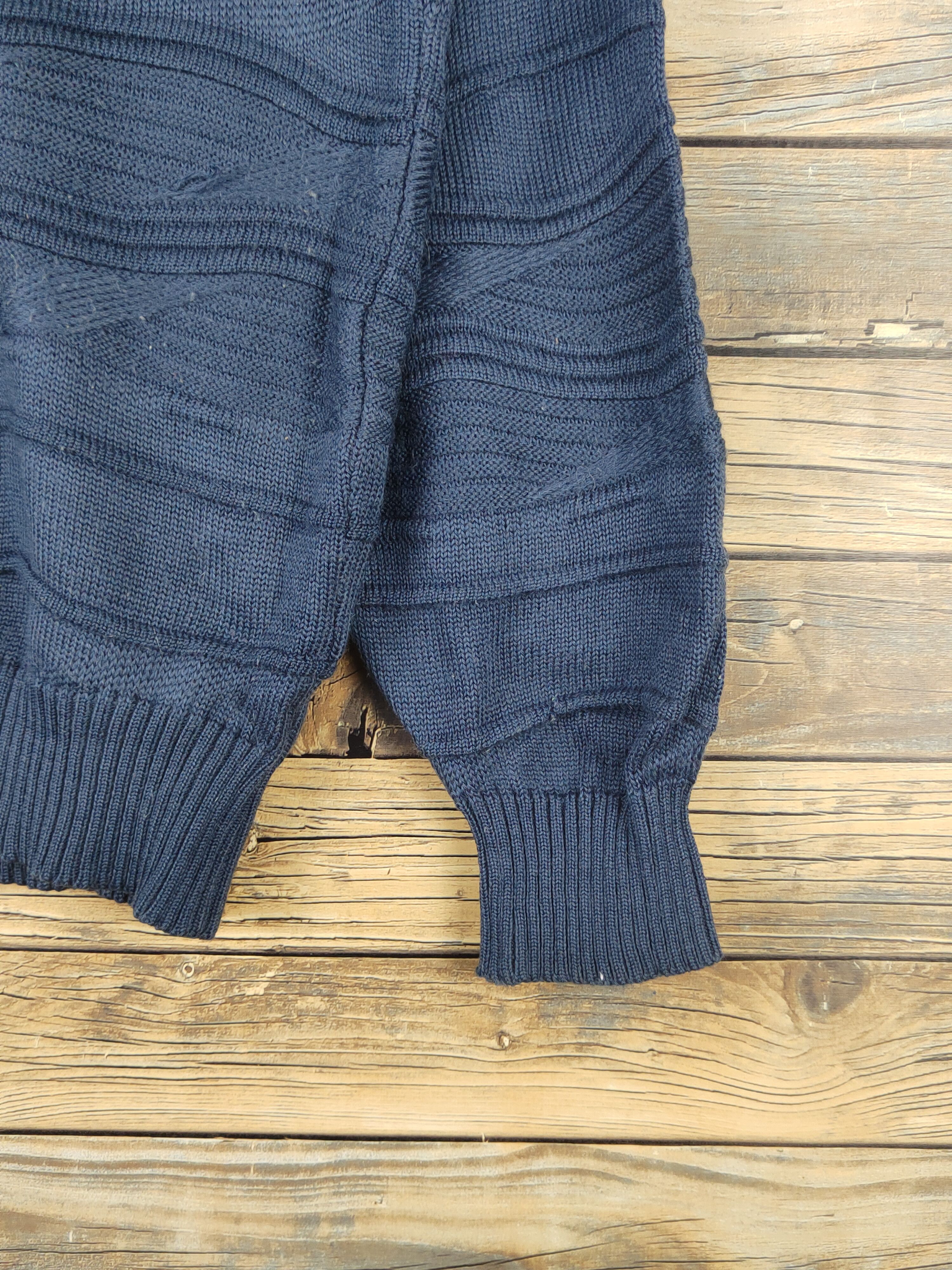 Vintage Exvess ripped distressed Blue Knitwear Sweatshirts #W1523 Size US M / EU 48-50 / 2 - 9 Thumbnail