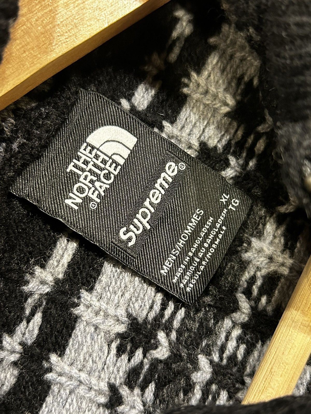 Supreme × The North Face Supreme X TNF Zip Up Knit Wool Hoodie Size US XL / EU 56 / 4 - 3 Thumbnail