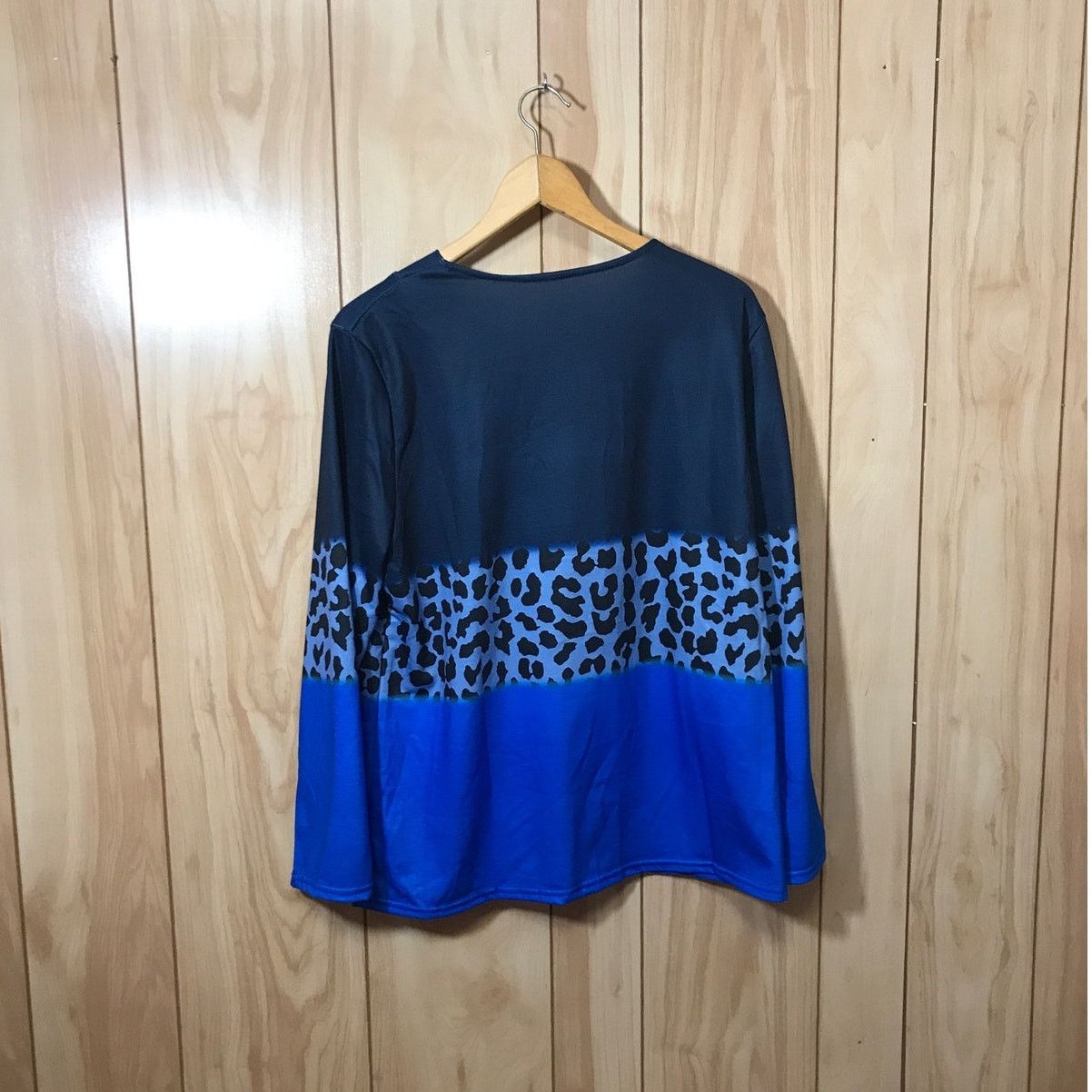 Other Blue Leopard Panel V Neck Long Sleeve Top XXL Size XXL / US 16-18 / IT 52-54 - 2 Thumbnail