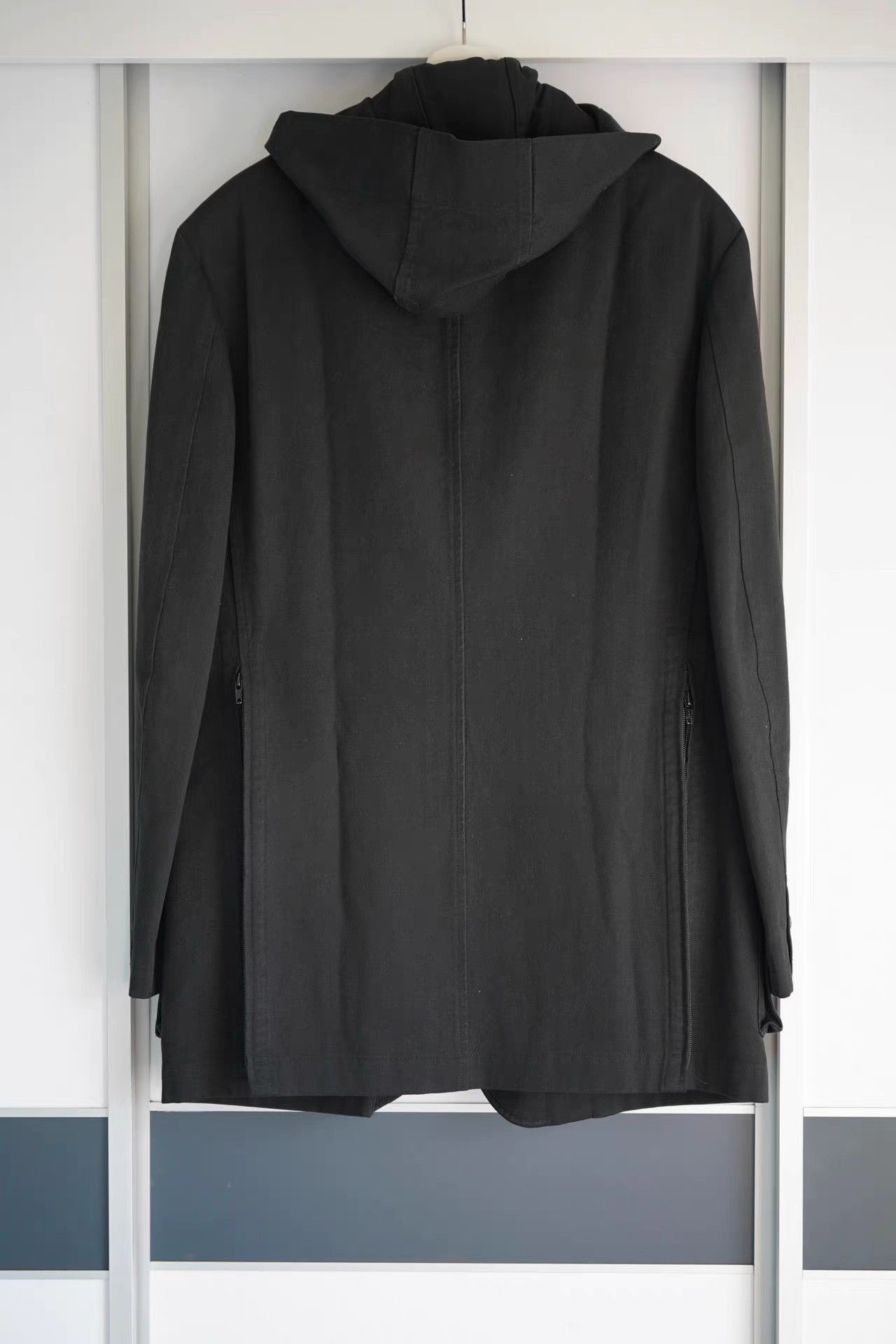 Yohji Yamamoto Black Hooded Jacket with Zip Pockets Size US L / EU 52-54 / 3 - 1 Thumbnail