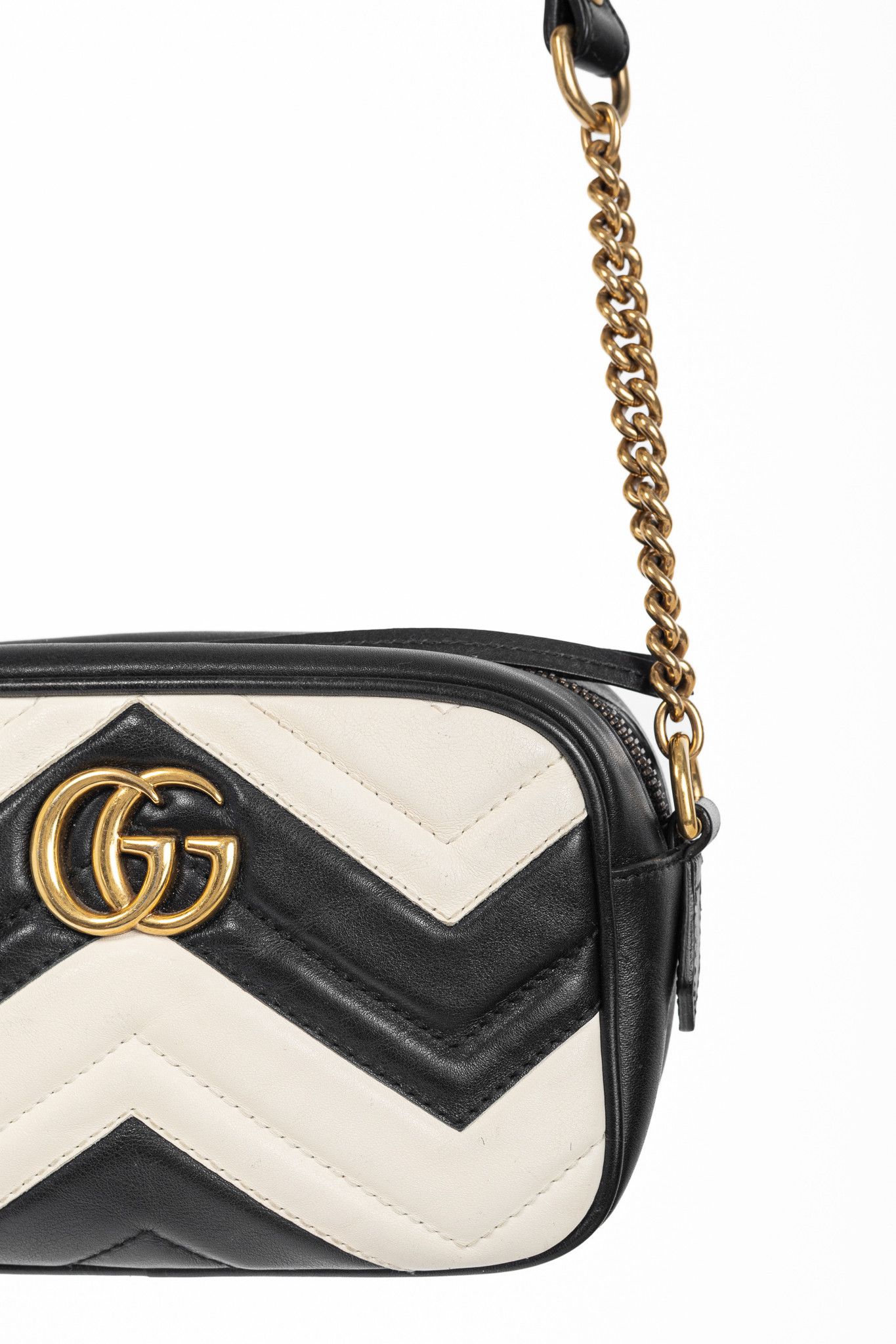Gucci Gucci GG Marmont Black & Creme Chevron Mini Camera Bag Size ONE SIZE - 7 Thumbnail