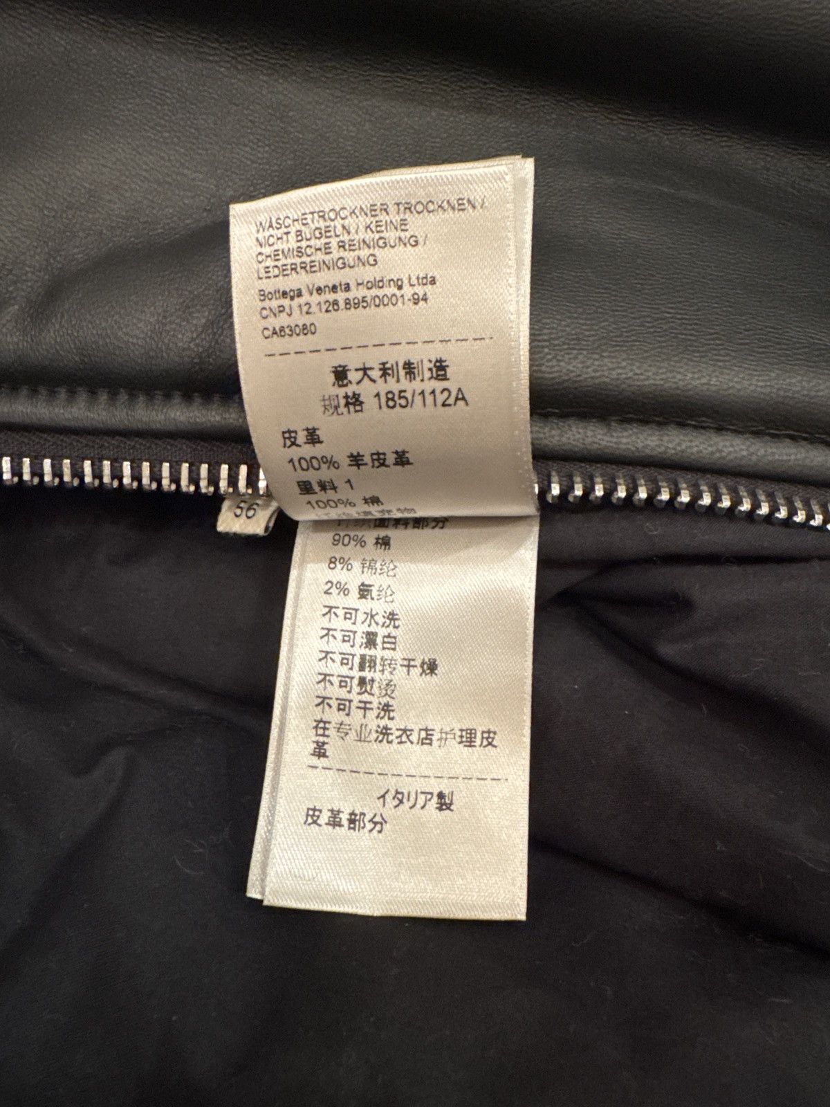 Bottega Veneta Matt Foulard Nappa in Black Size US L / EU 52-54 / 3 - 17 Thumbnail