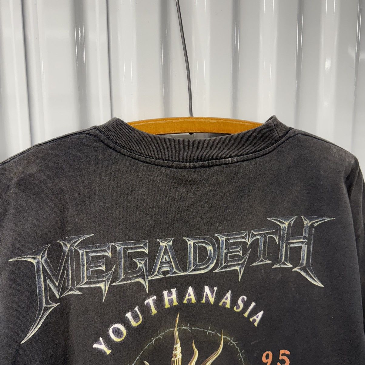 Band Tees × Megadeth × Vintage Vintage 1995 Megadeth Youthanasia North America Tour Tee Size US XL / EU 56 / 4 - 18 Thumbnail